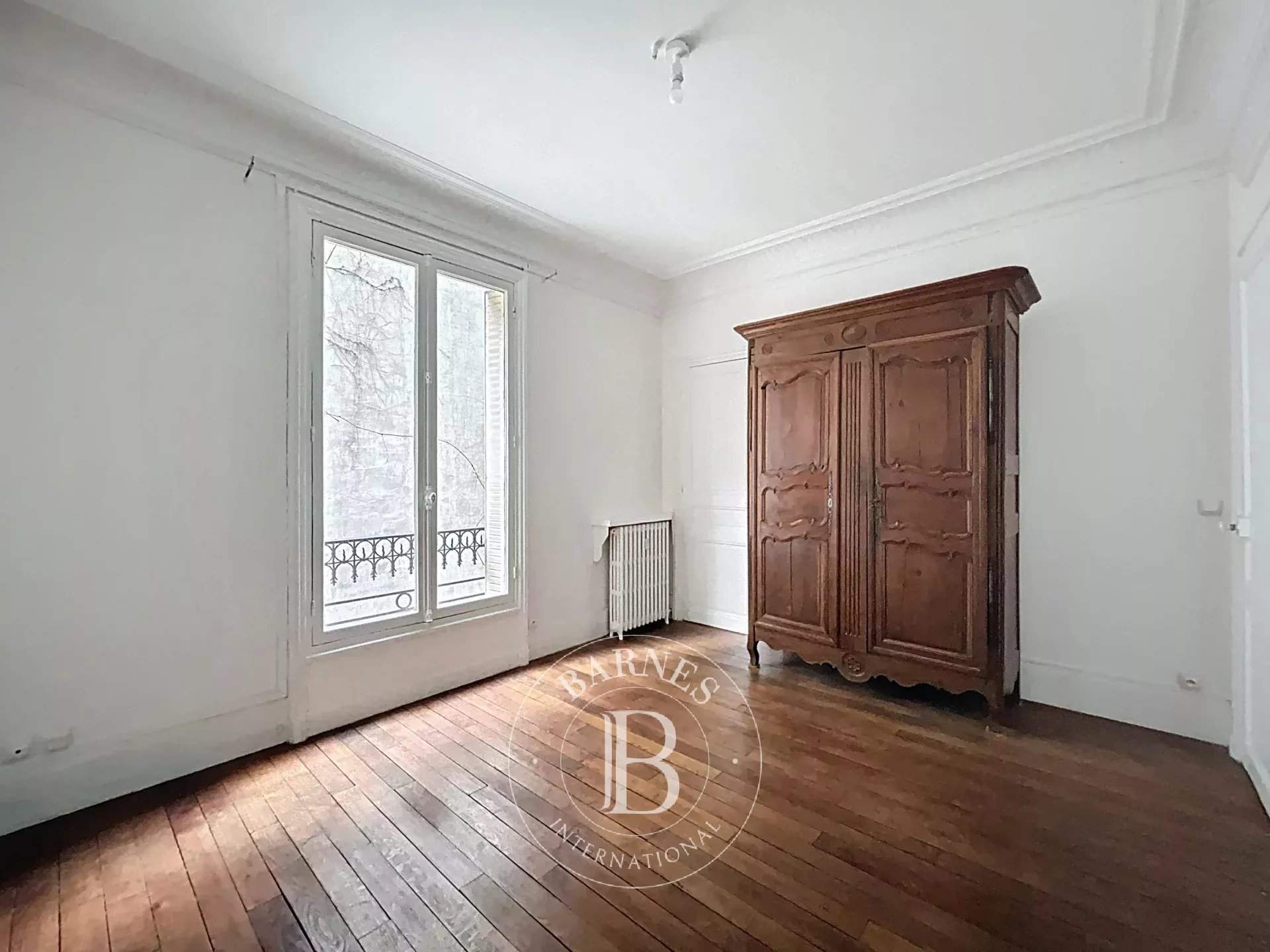 Paris  - Apartment 3 Bedrooms - picture 13