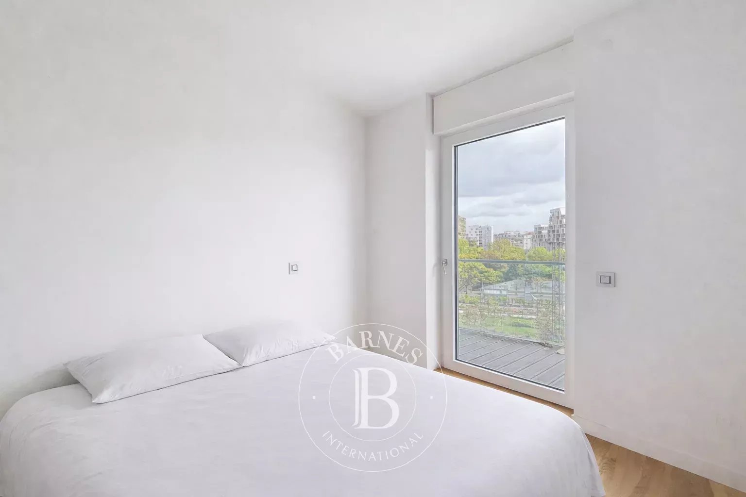 Paris  - Appartement 3 Pi&egrave;ces 2 Chambres - picture 11