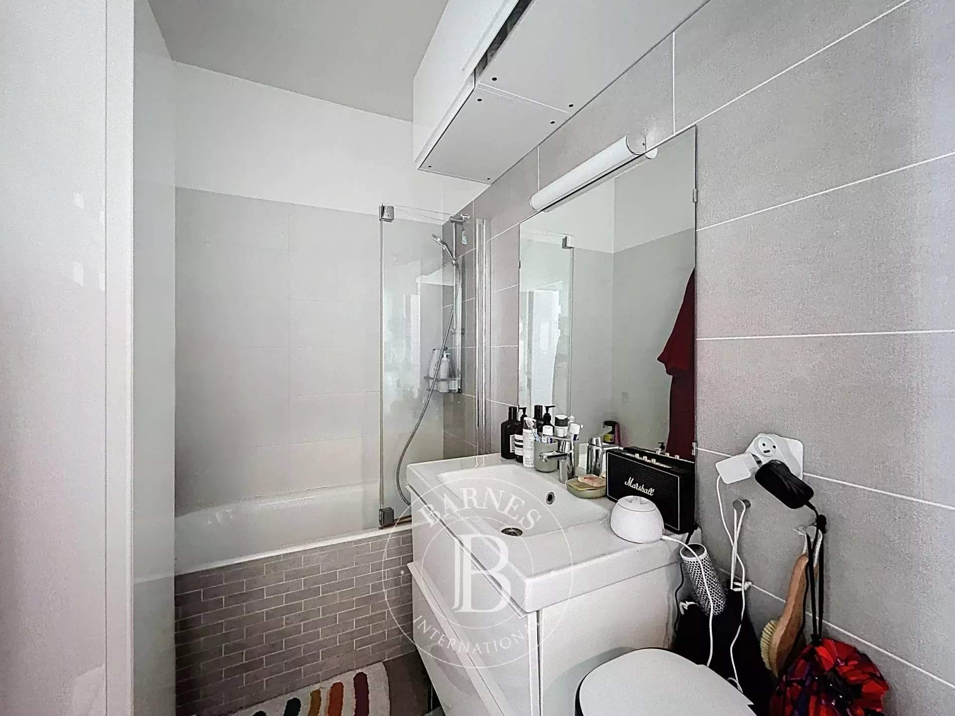 Paris  - Appartement 3 Pi&egrave;ces 2 Chambres - picture 8