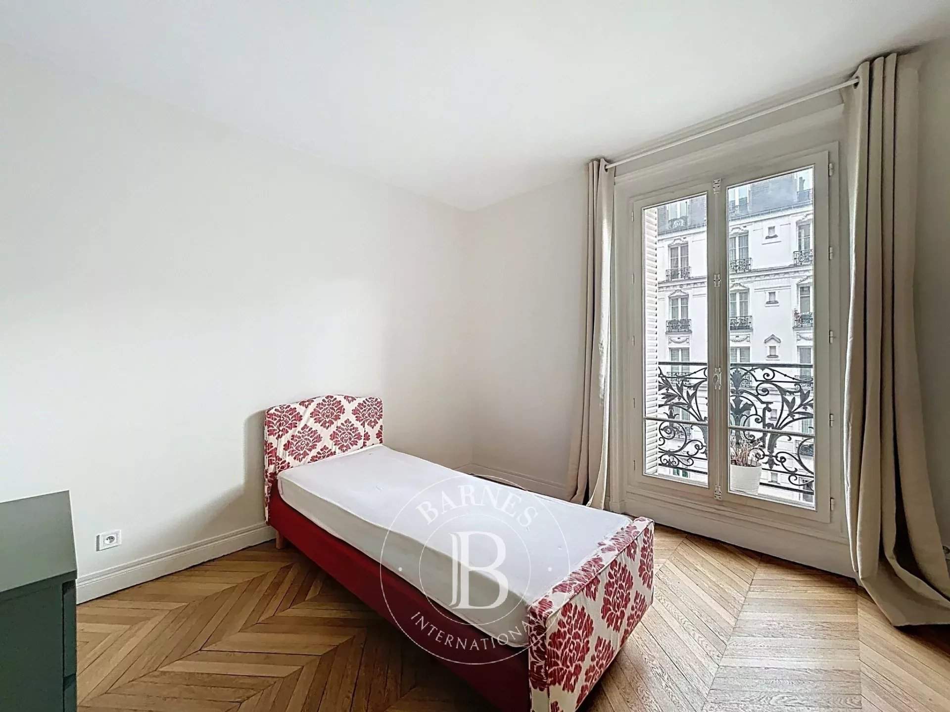 Paris  - Apartment 4 Bedrooms - picture 5