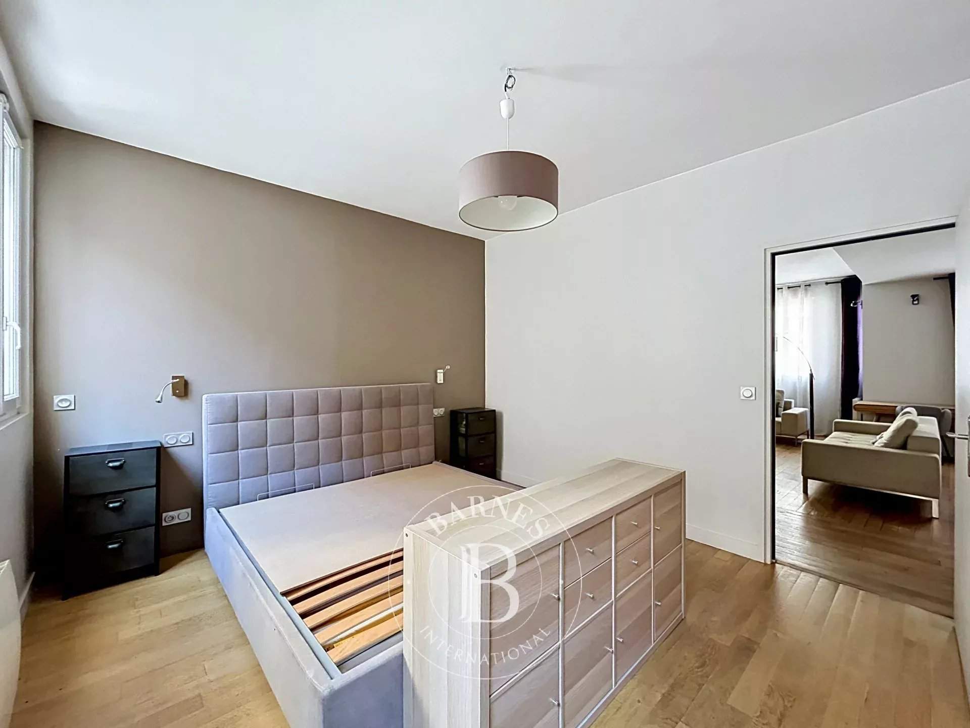 Paris  - Apartment 3 Bedrooms - picture 12