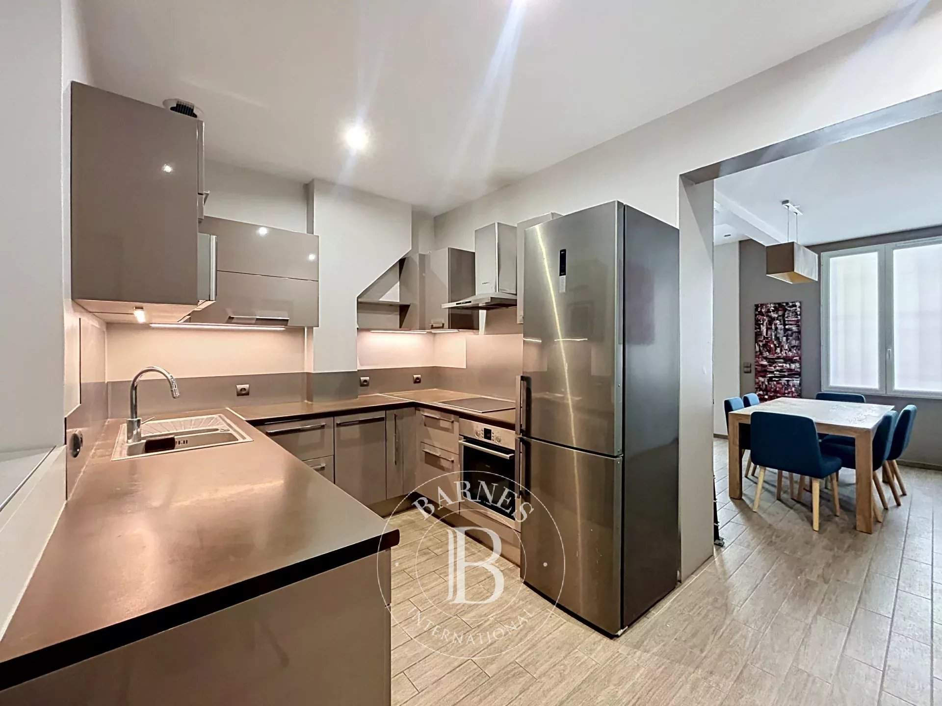 Paris  - Apartment 3 Bedrooms - picture 8