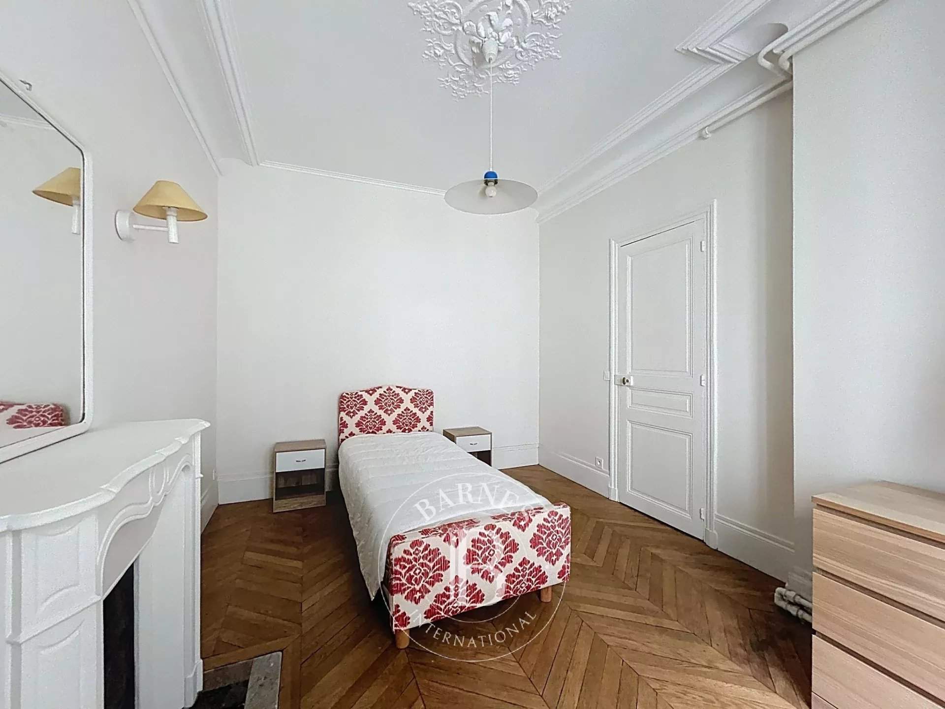Paris  - Apartment 4 Bedrooms - picture 6