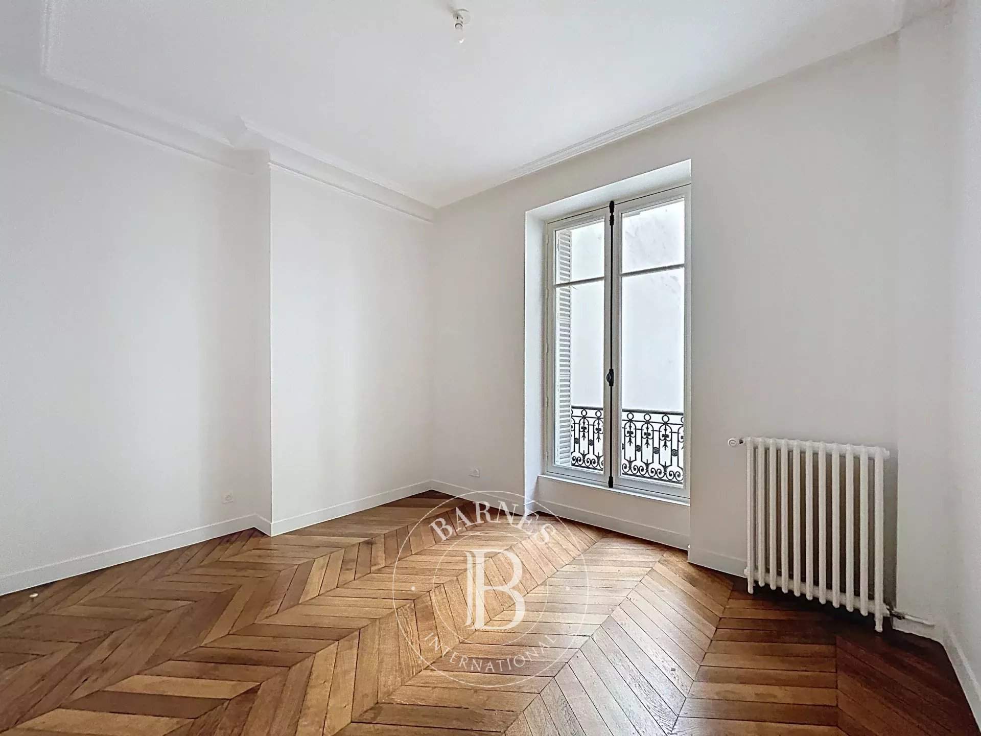 Paris  - Appartement 6 Pièces 4 Chambres - picture 12