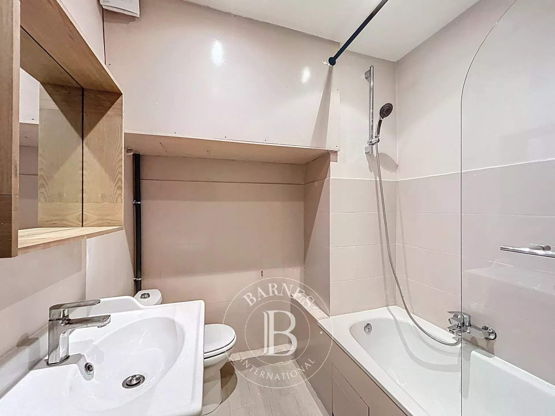 Paris  - Appartement 2 Pi&egrave;ces, 1 Chambre - picture 7