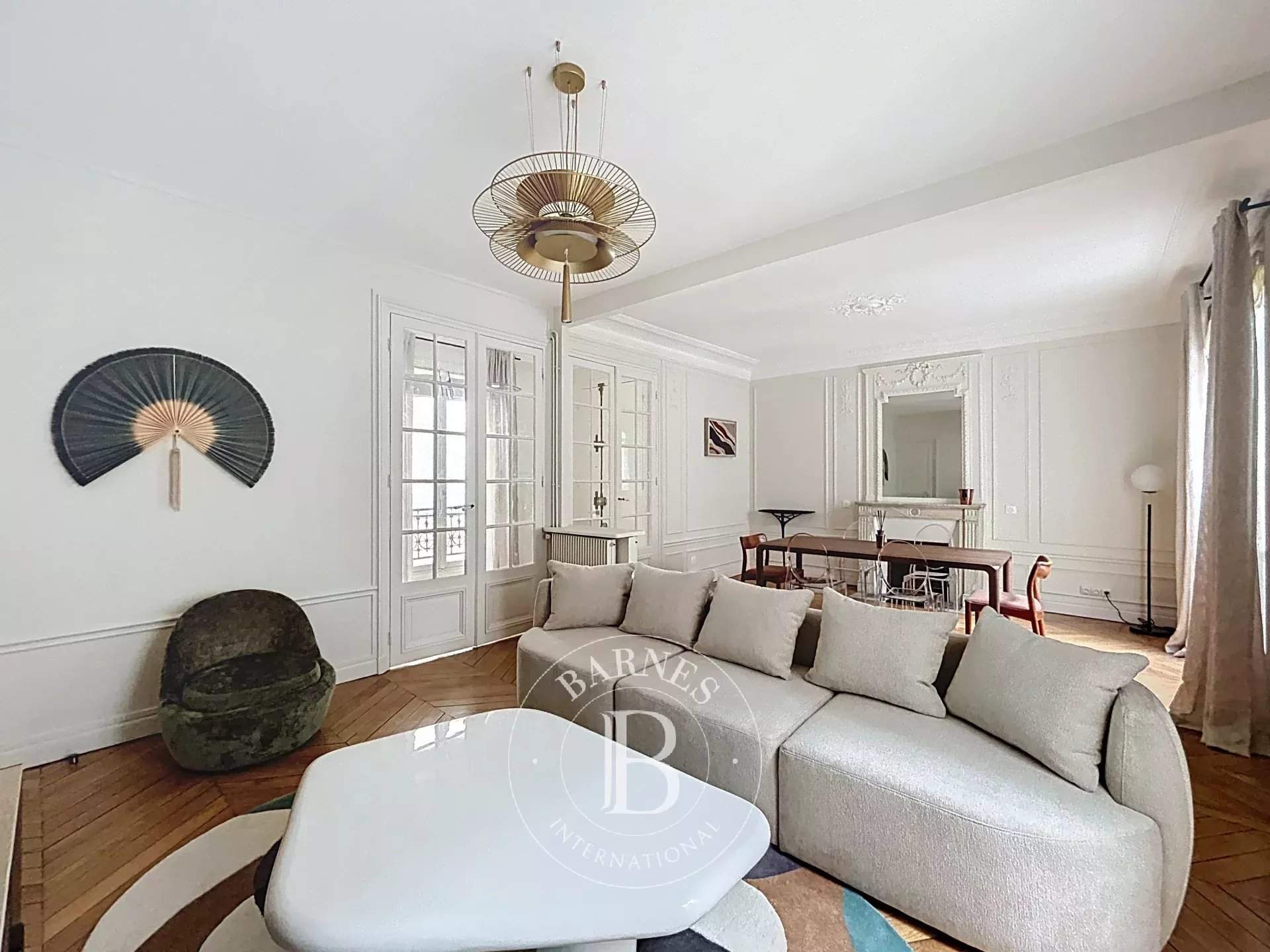 Paris  - Appartement 4 Pi&egrave;ces 2 Chambres - picture 4