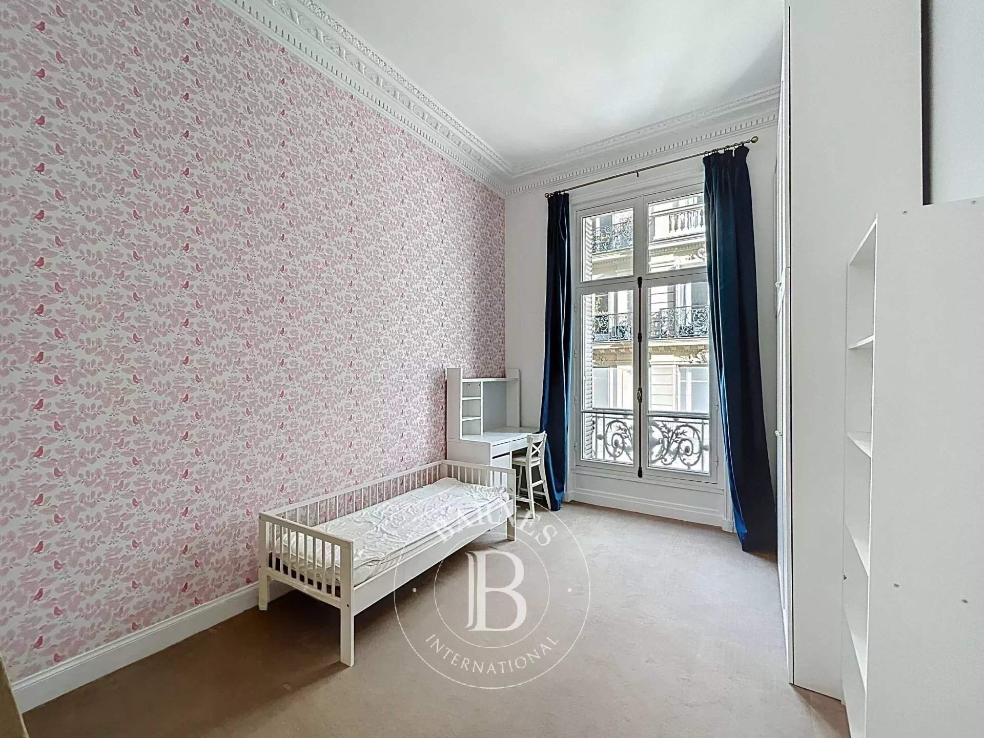 Paris  - Appartement 6 Pièces 4 Chambres - picture 14