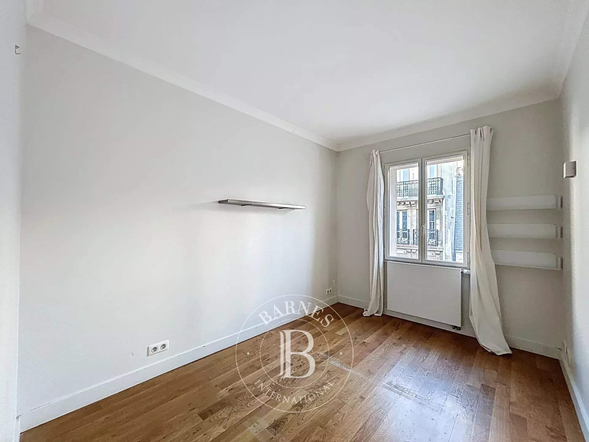 Paris  - Apartment 3 Bedrooms - picture 15
