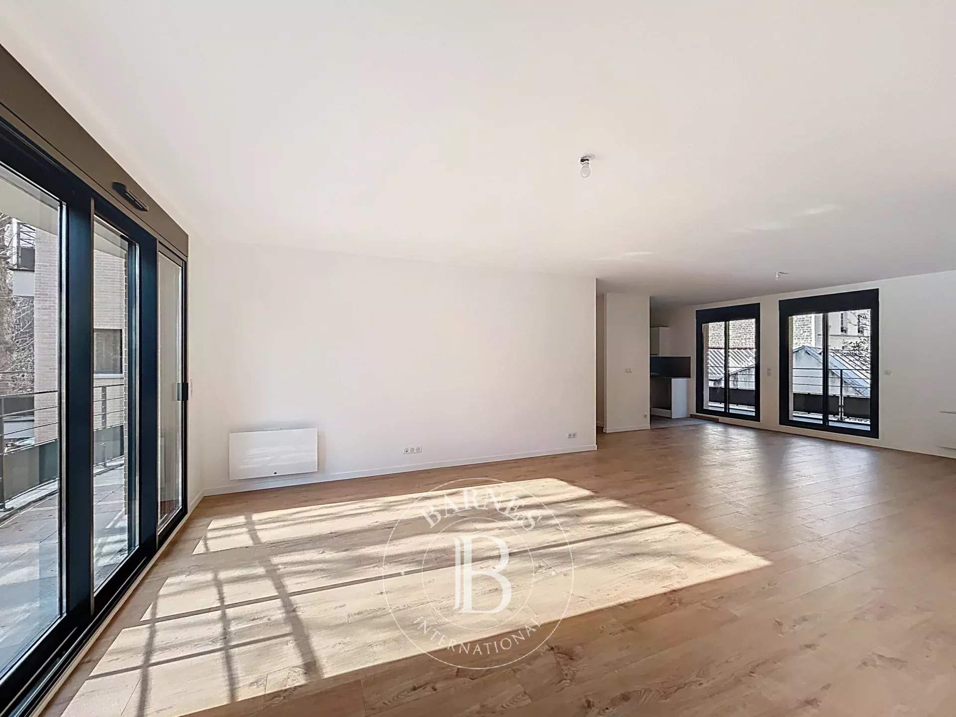 Paris  - Apartment 3 Bedrooms - picture 3