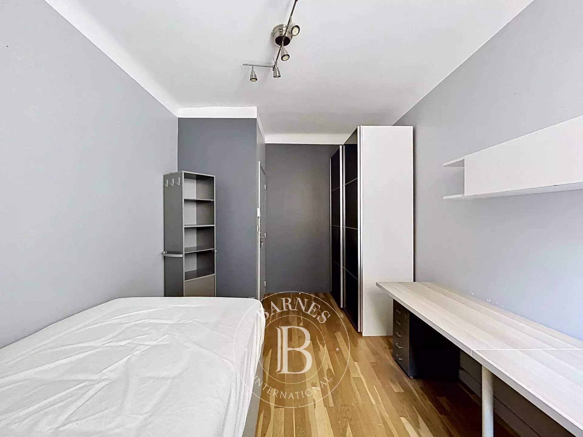 Paris  - Apartment 3 Bedrooms - picture 20