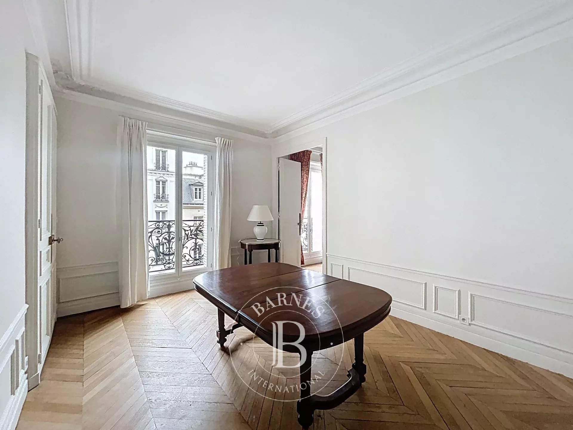 Paris  - Appartement 6 Pi&egrave;ces 4 Chambres - picture 4