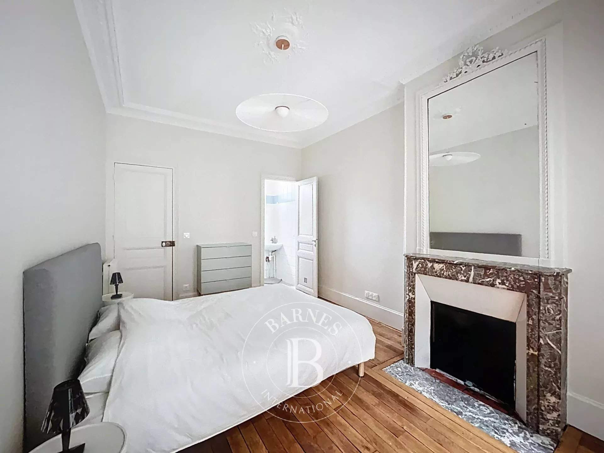 Paris  - Appartement 4 Pi&egrave;ces 2 Chambres - picture 10