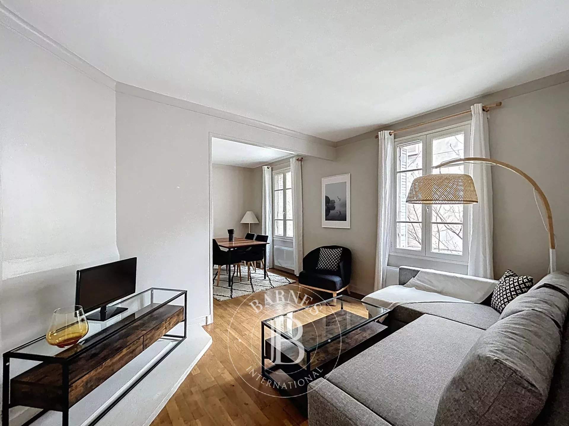 Paris  - Appartement 2 Pi&egrave;ces, 1 Chambre - picture 1