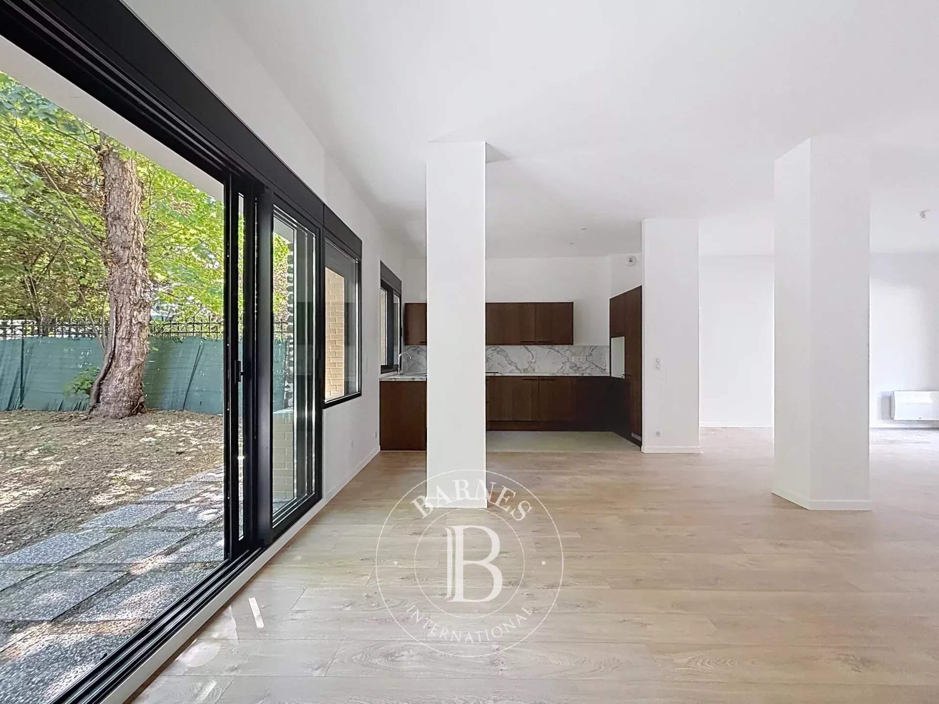 Paris  - Apartment 4 Bedrooms - picture 15