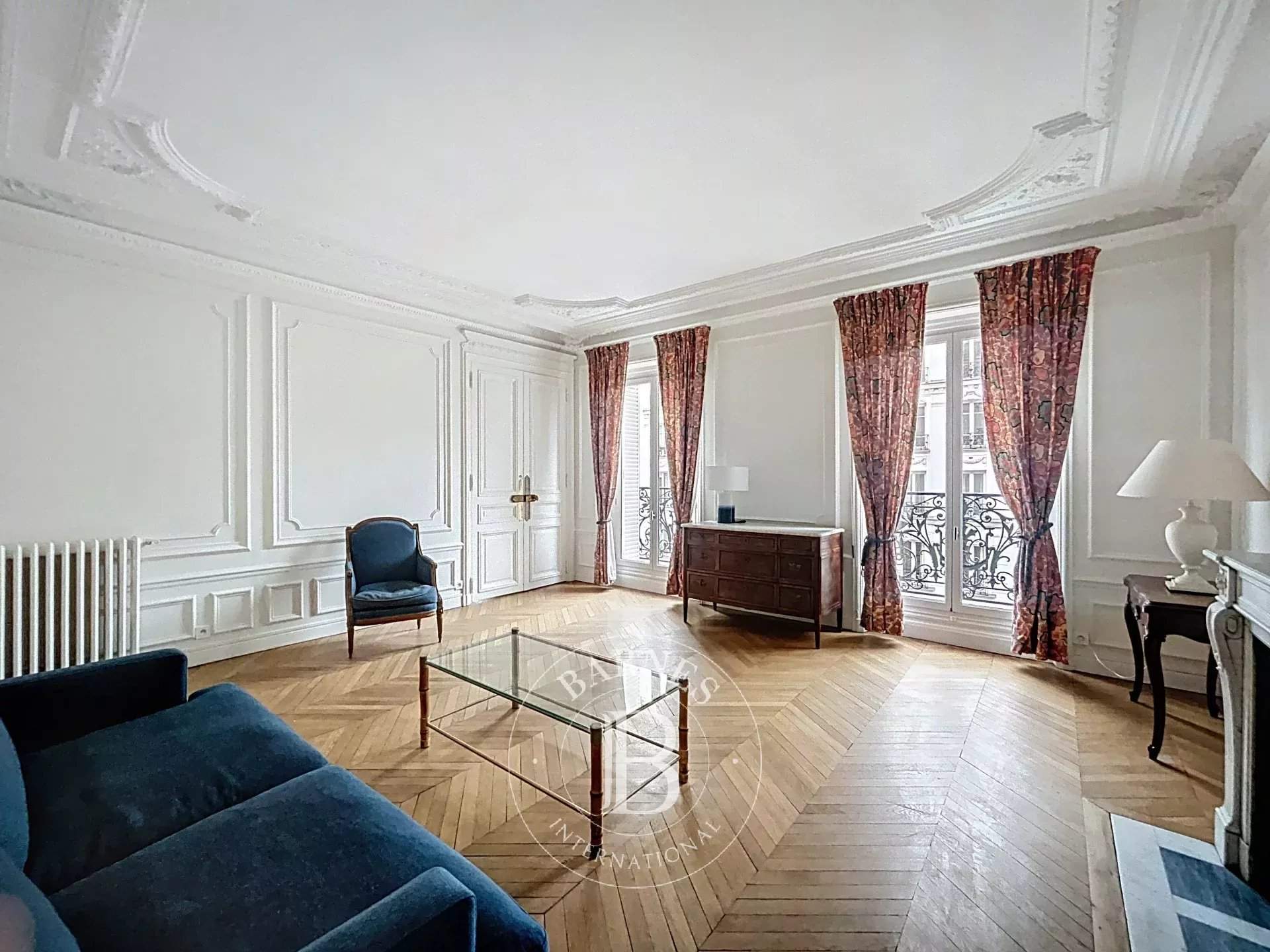 Paris  - Appartement 6 Pi&egrave;ces 4 Chambres - picture 1