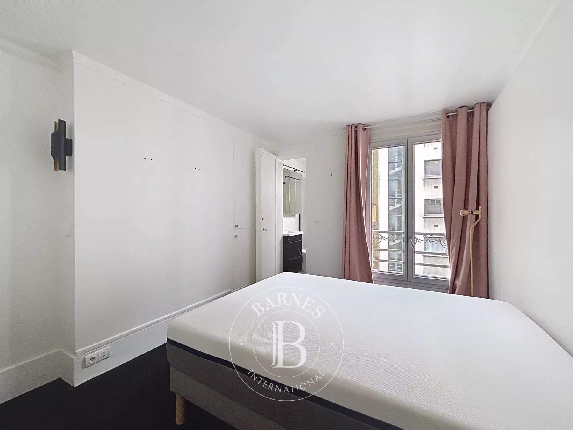 Paris  - Appartement 2 Pi&egrave;ces, 1 Chambre - picture 9