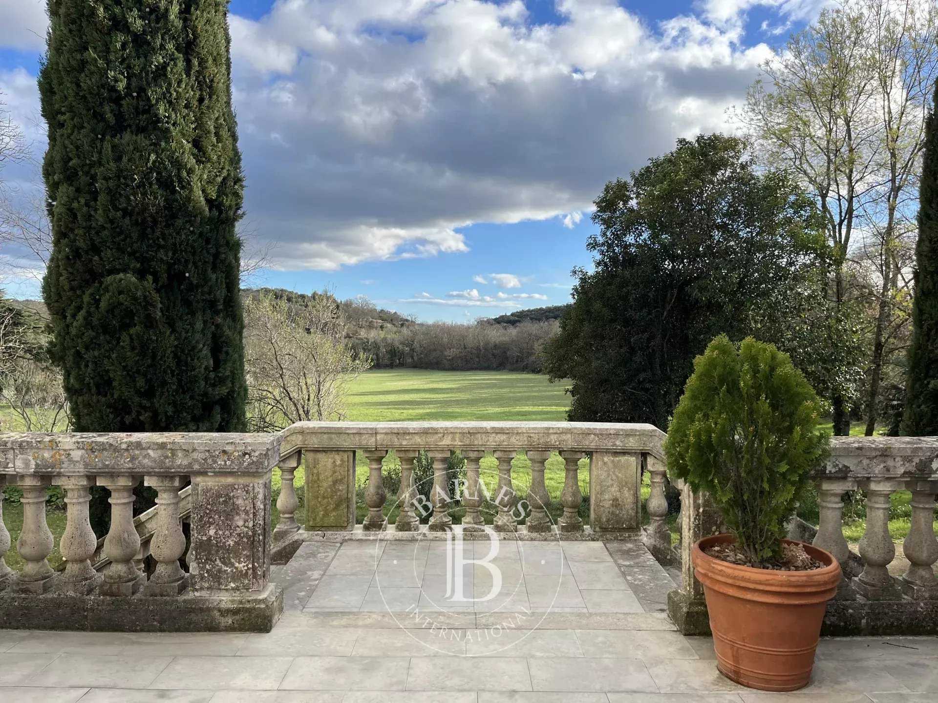 Anduze  - Castle 11 Bedrooms