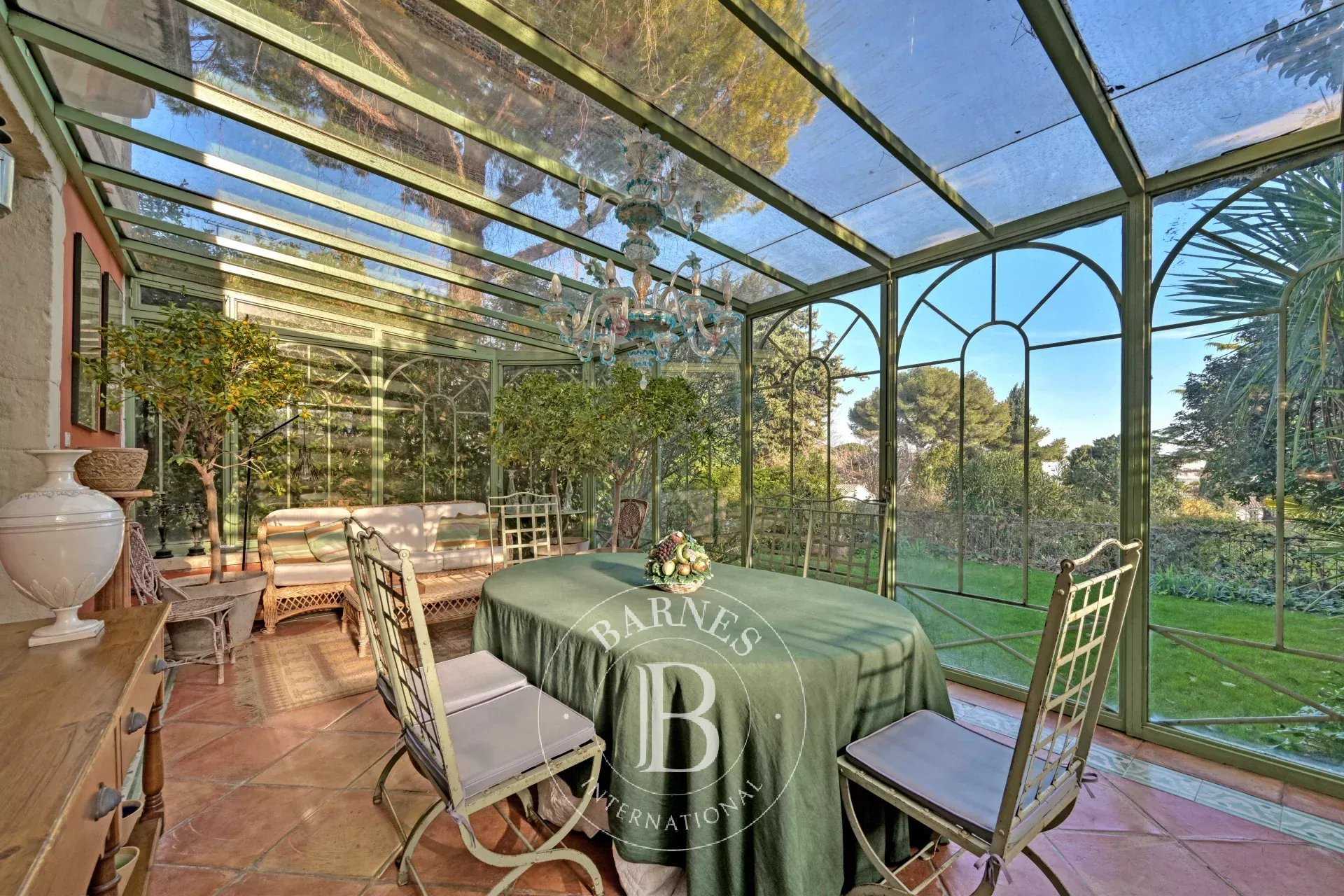 Montpellier  - Maison 6 Pi&egrave;ces 4 Chambres