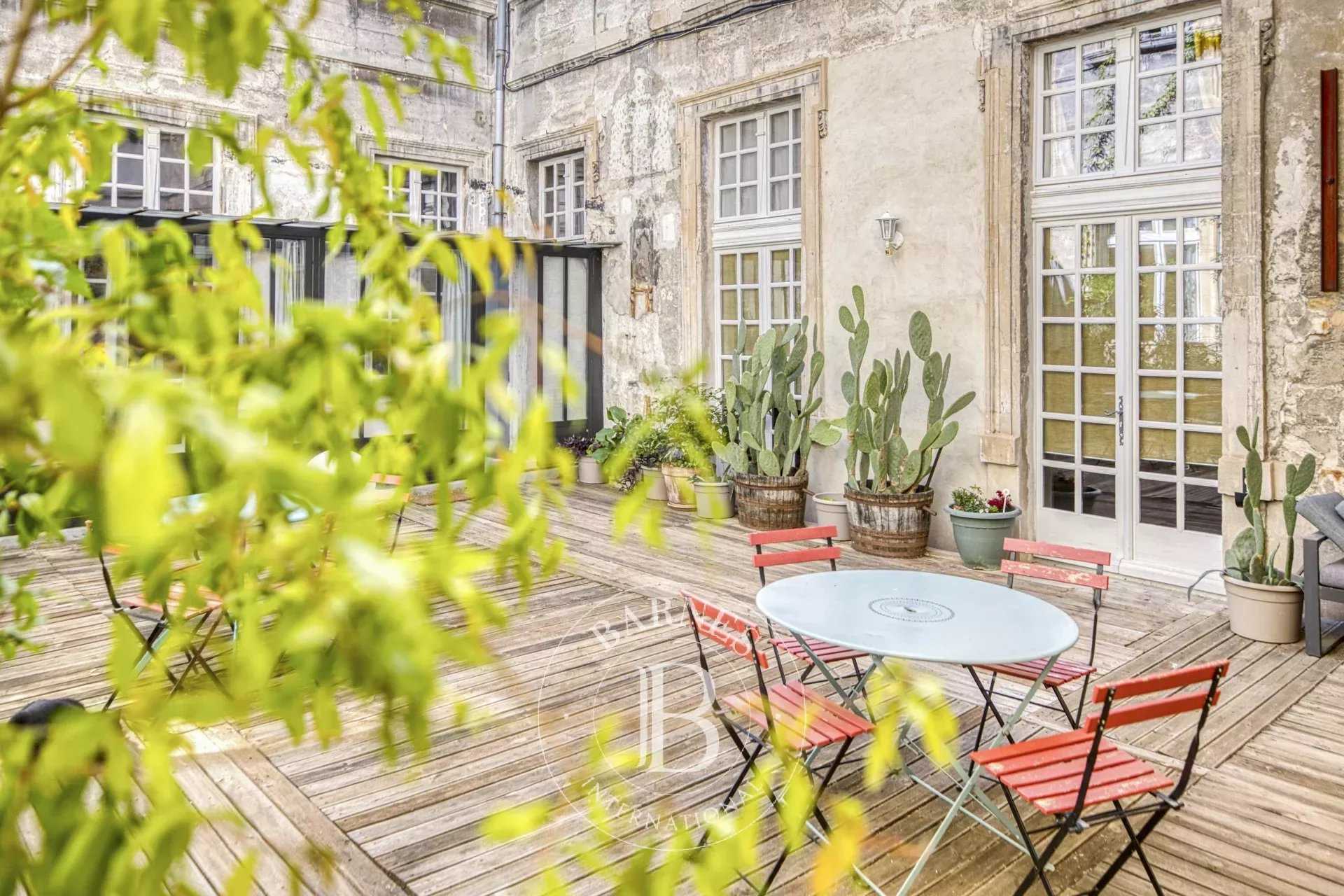 Avignon  - Hôtel particulier 