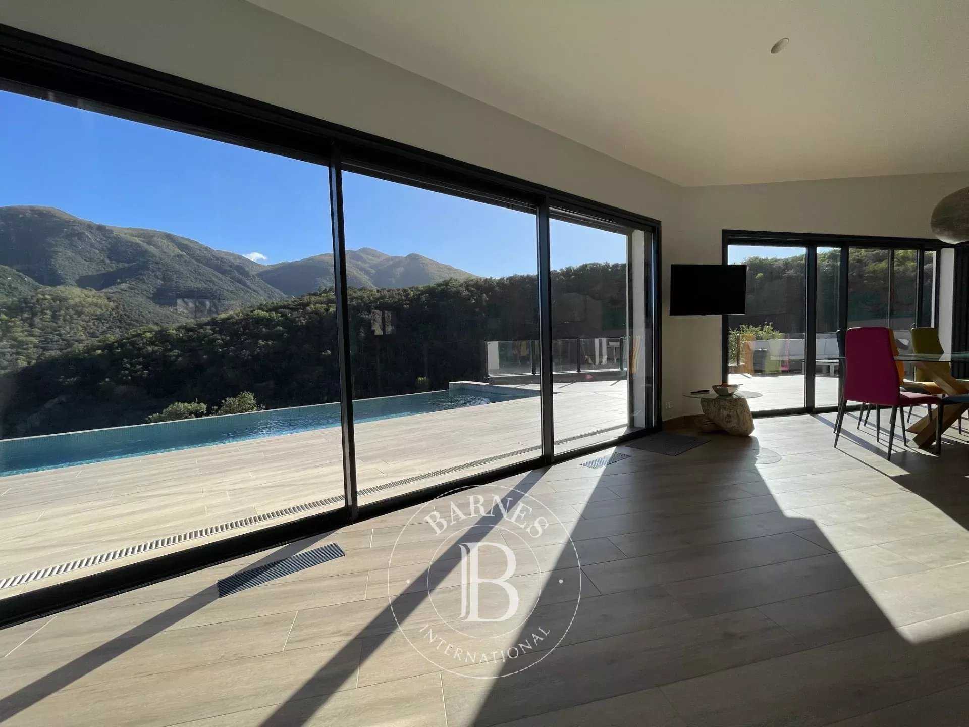 Arles-sur-Tech  - House 6 Bedrooms