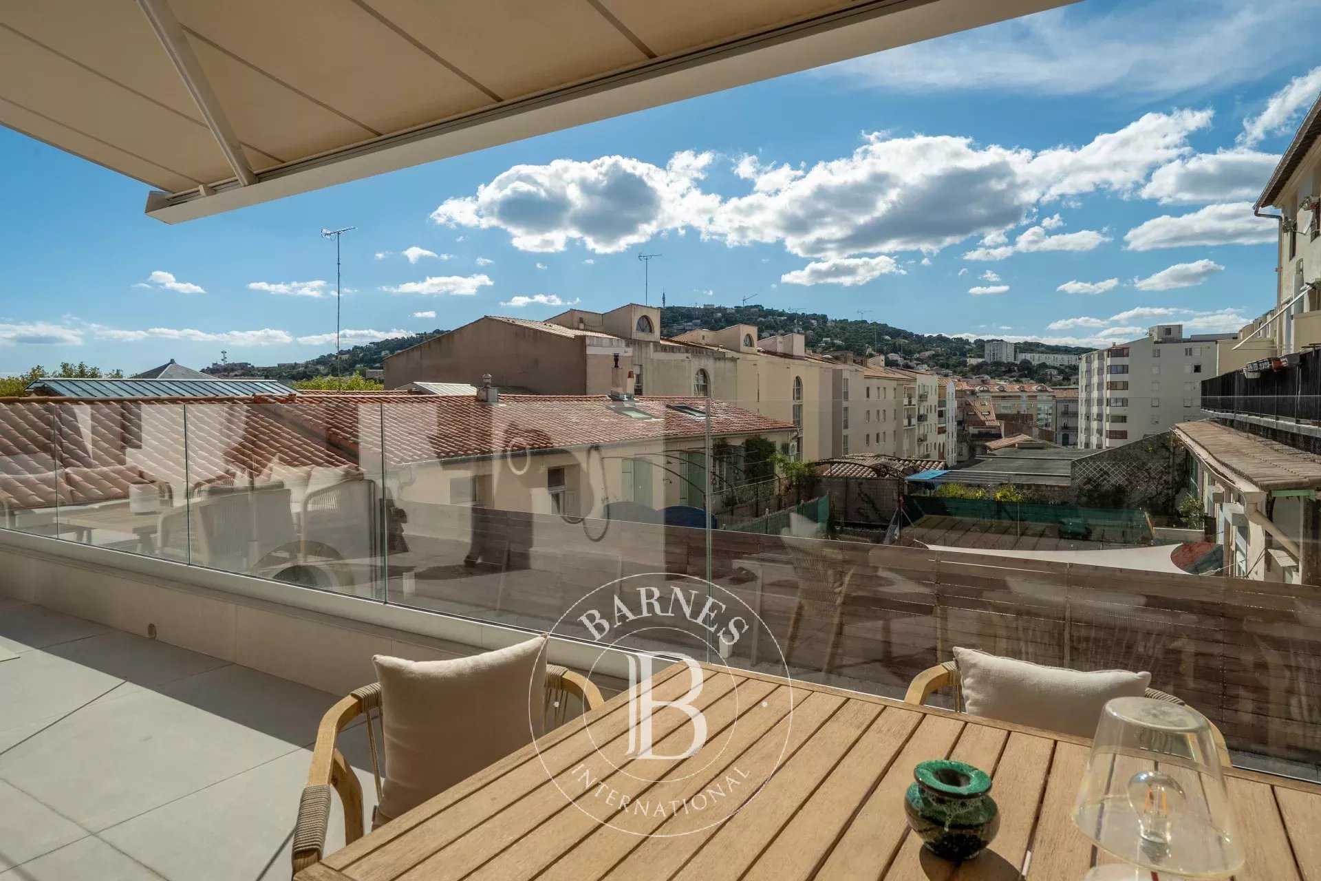 Sète  - Appartement 6 Pi&egrave;ces 4 Chambres