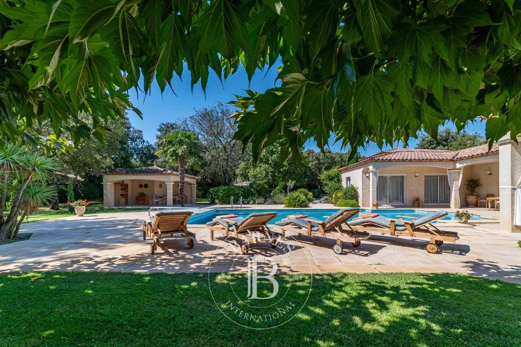 Castries  - Villa 5 Bedrooms