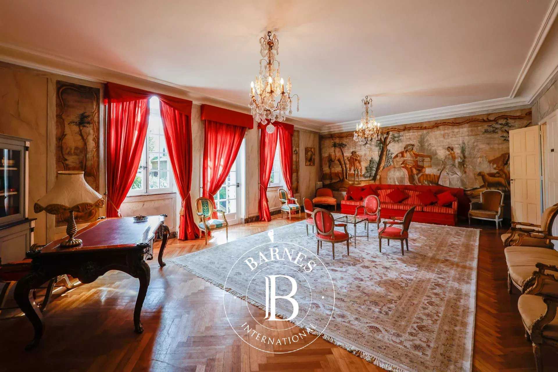 Carcassonne  - Castle 26 Bedrooms