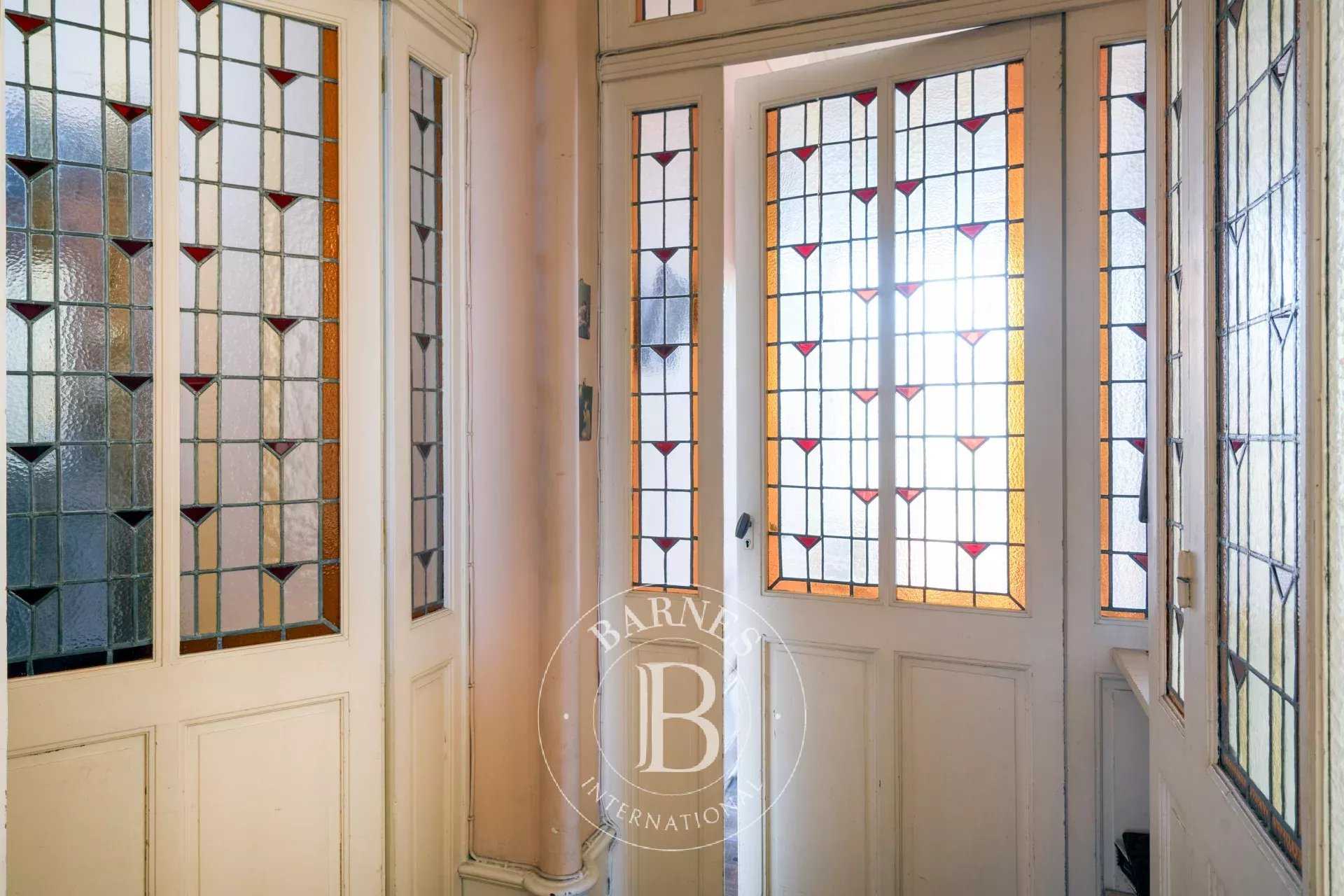 Sète  - Mansion 6 Bedrooms