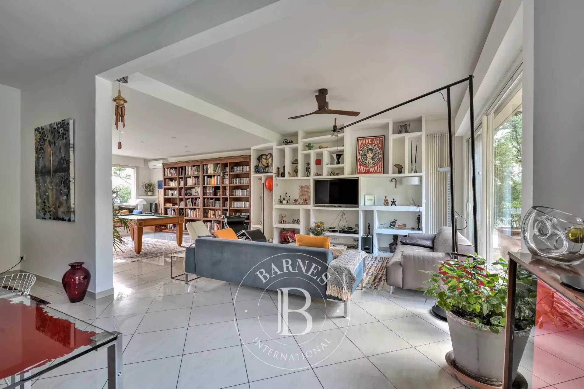 Baillargues  - Maison 6 Pi&egrave;ces 5 Chambres