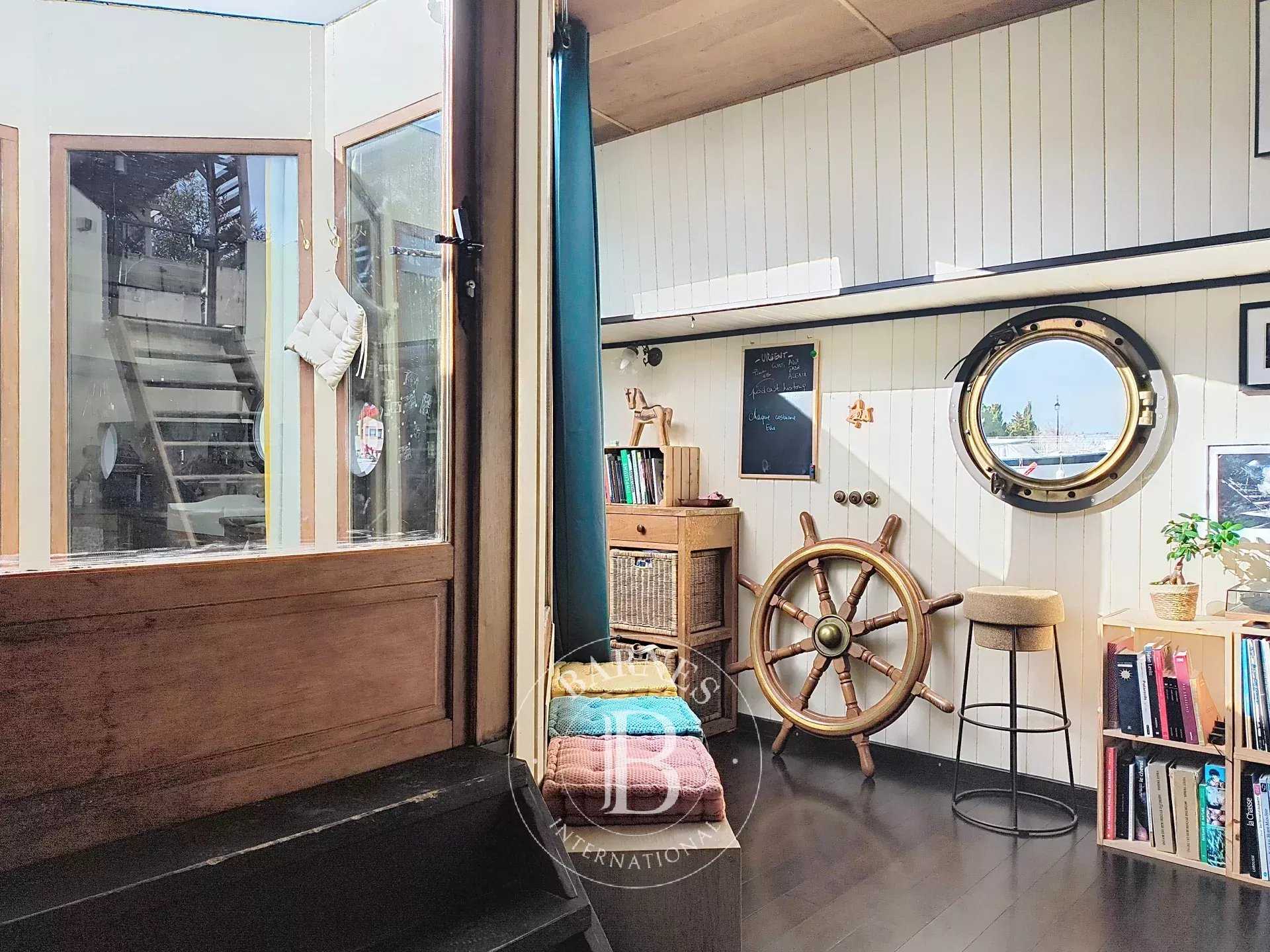 Aigues-Mortes  - Barcaza 