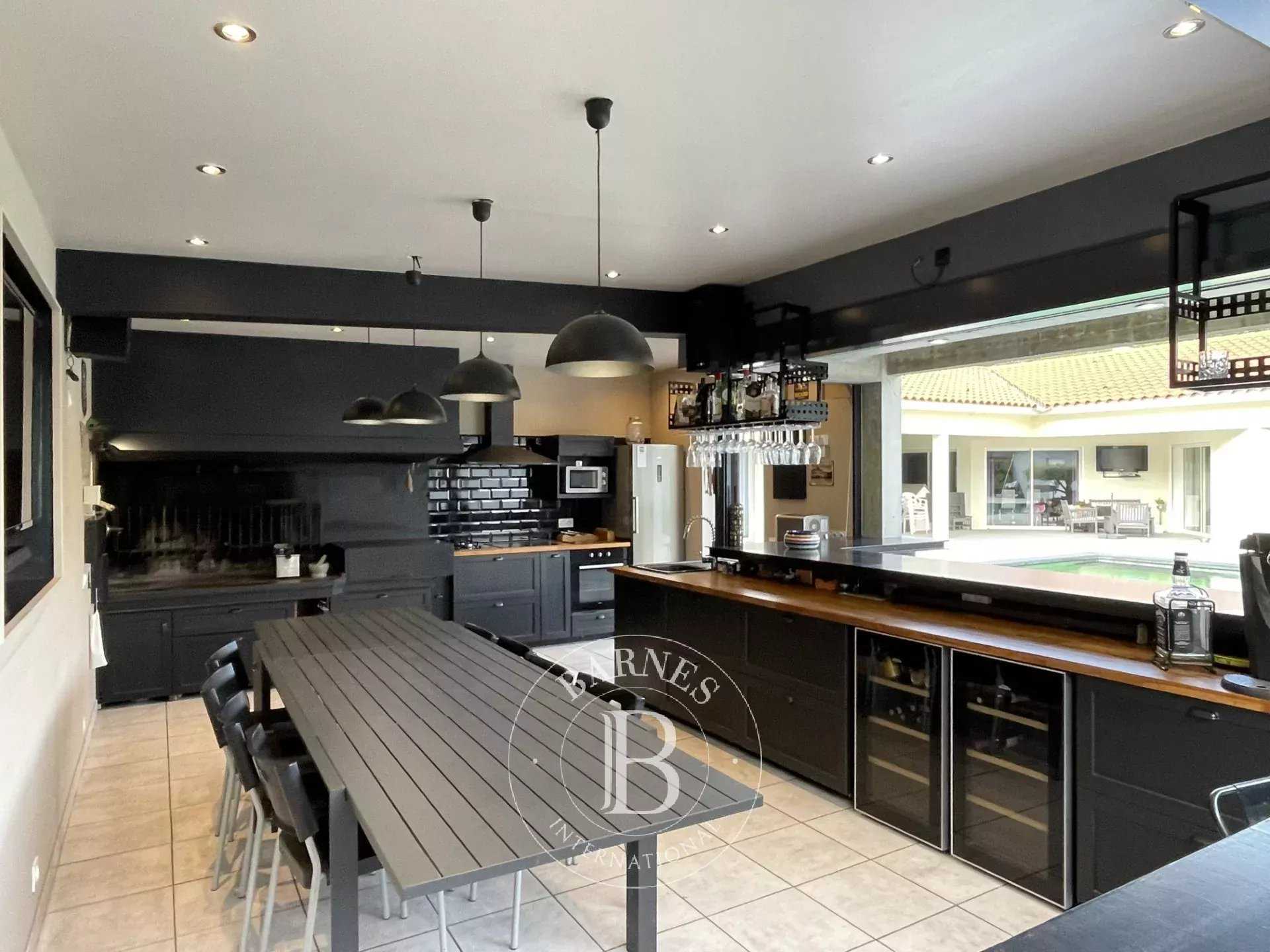 Perpignan  - House 4 Bedrooms