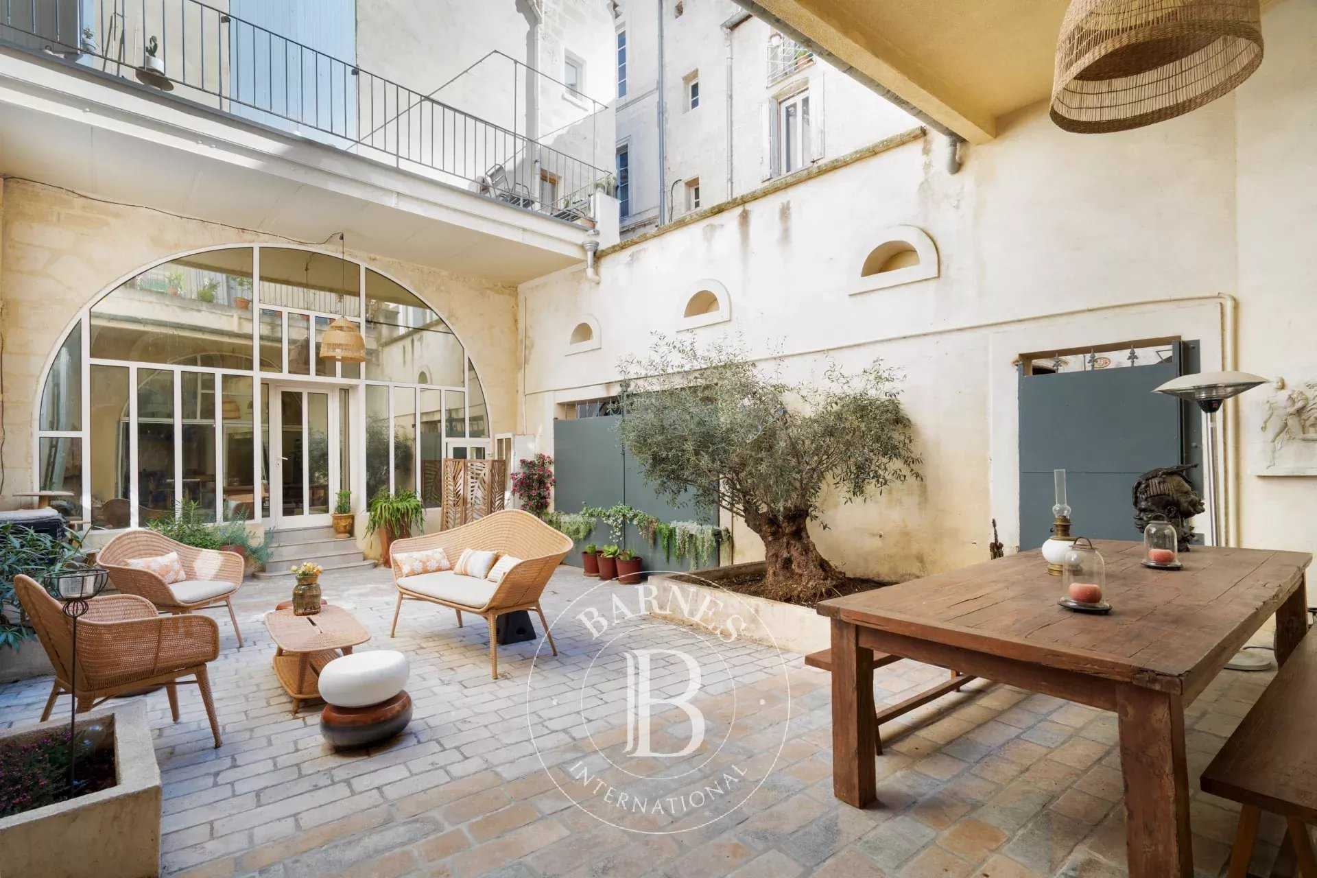 Montpellier  - Appartement 6 Pièces 3 Chambres