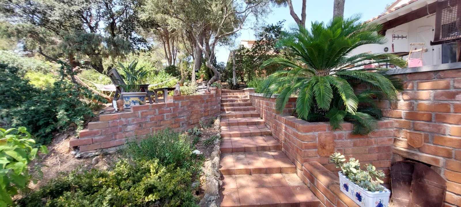 Espira-de-l'Agly  - Maison 6 Pi&egrave;ces 3 Chambres