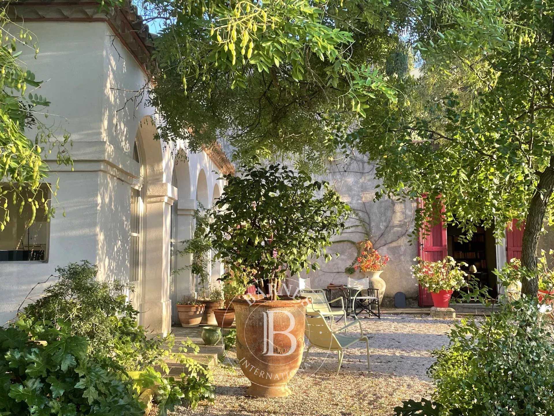 Castelnau-le-Lez  - Maison de village 9 Pi&egrave;ces