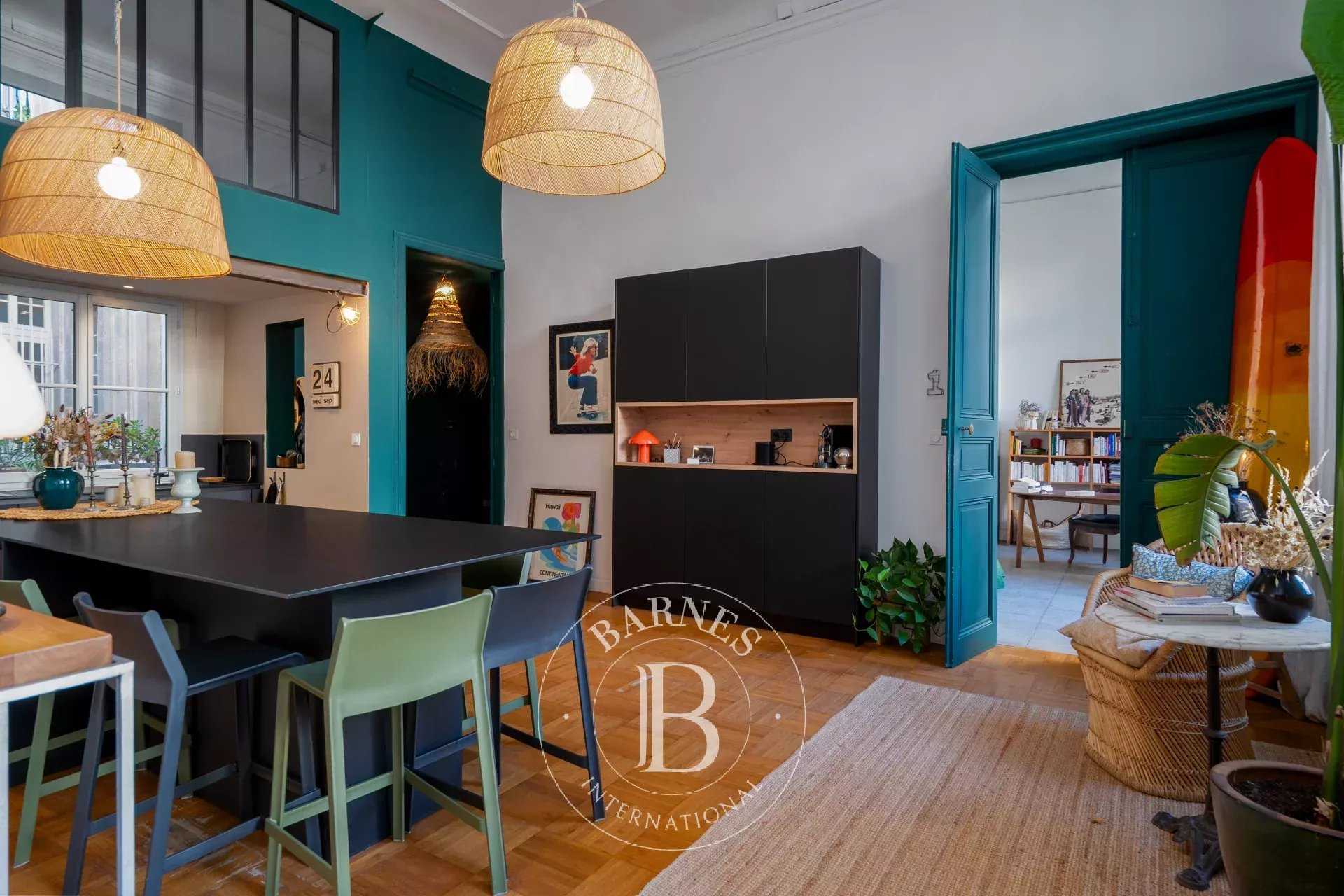 Montpellier  - Appartement 8 Pi&egrave;ces 5 Chambres