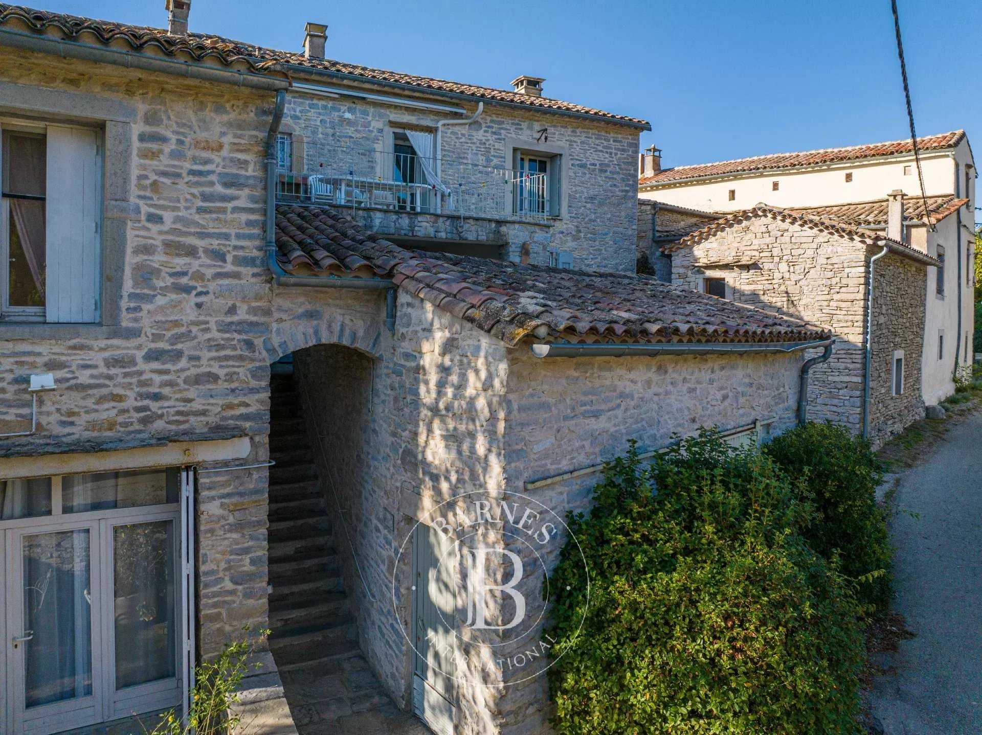 Quissac  - Property 19 Bedrooms