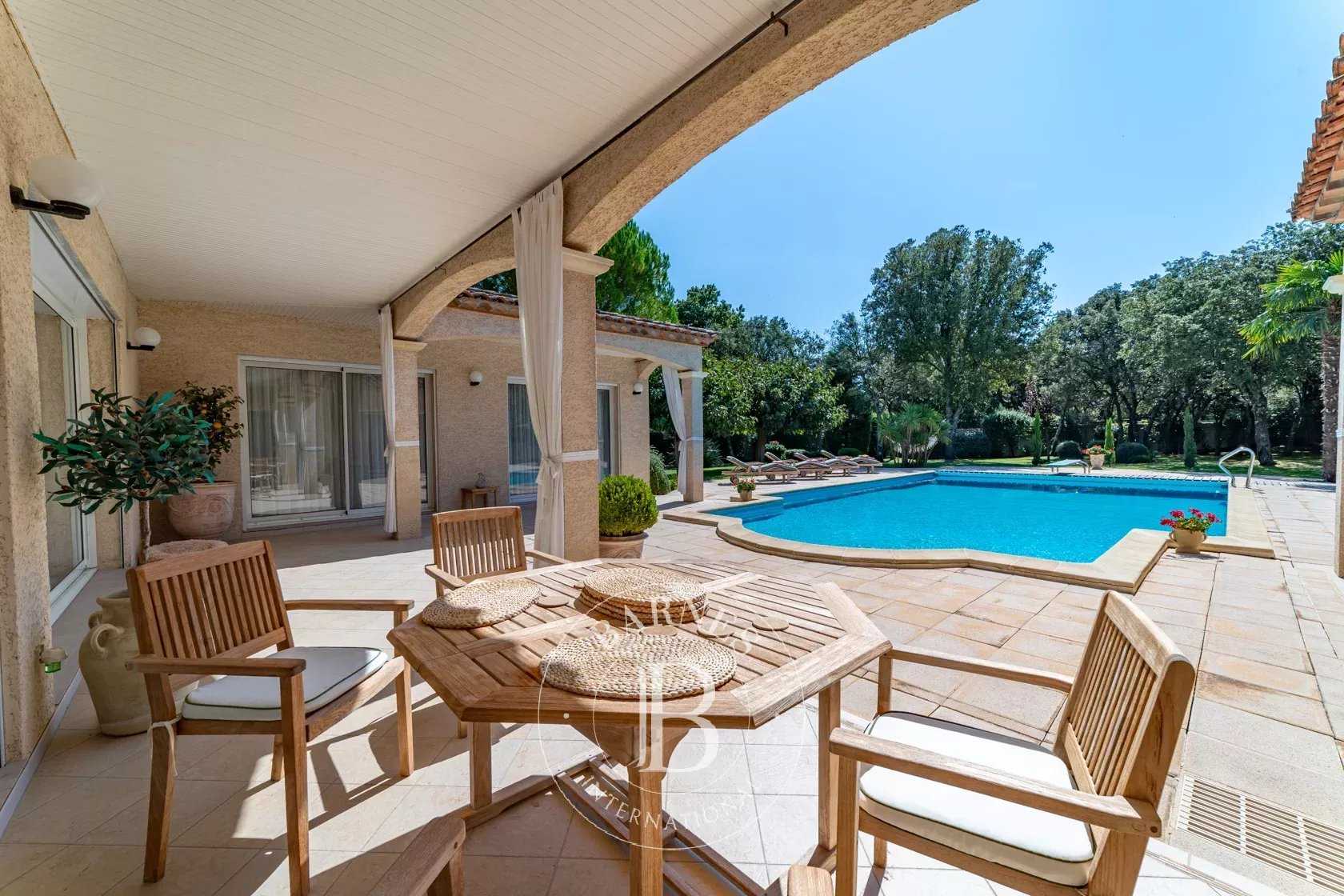 Castries  - Villa 5 Bedrooms