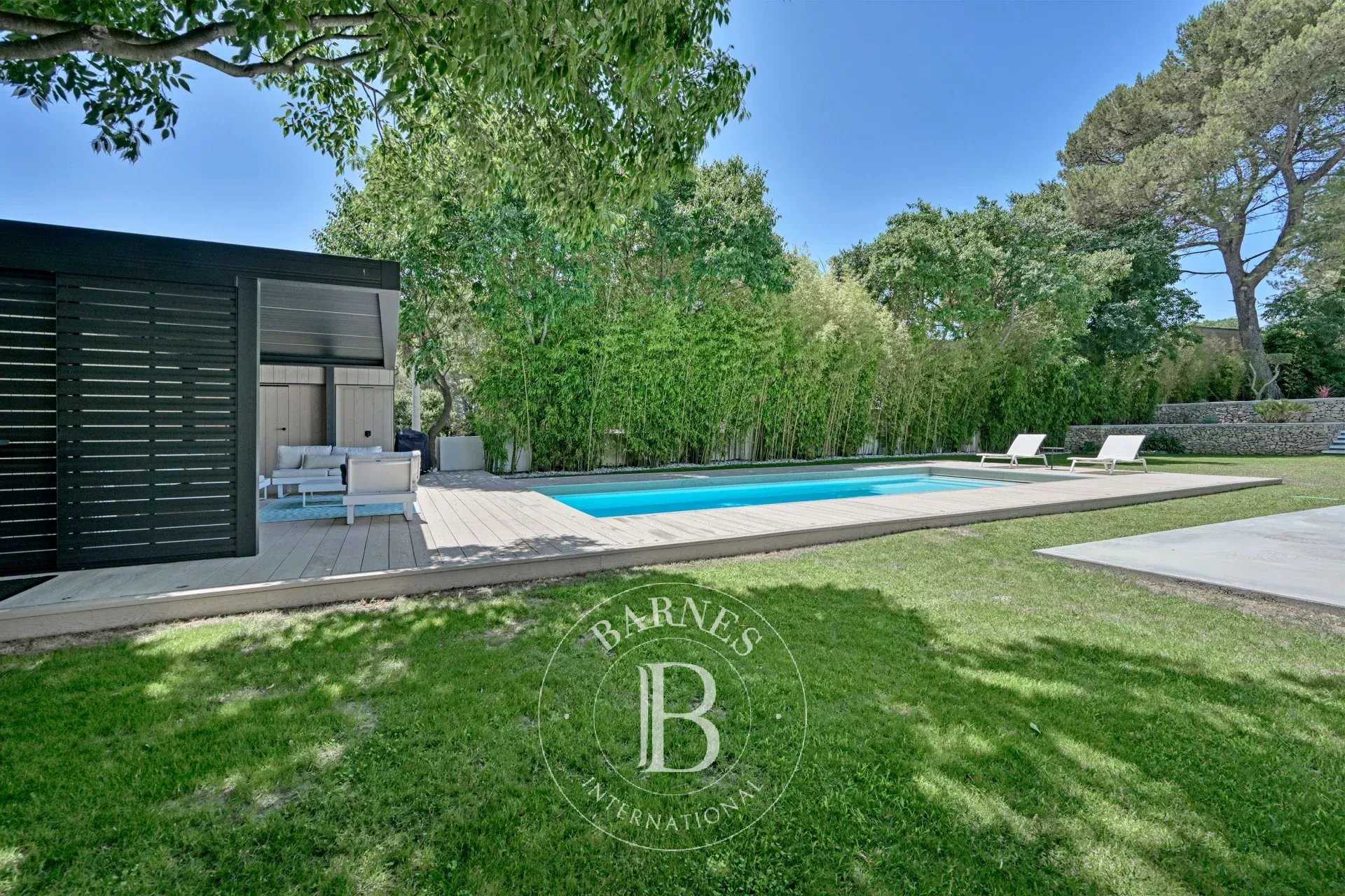 Nîmes  - Casa 8 Cuartos