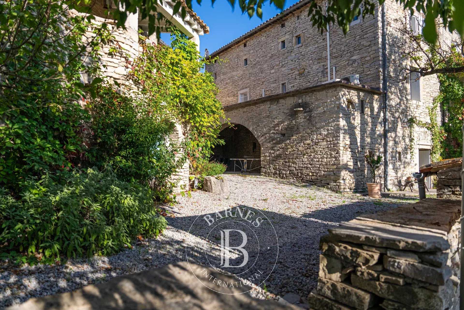 Quissac  - Property 19 Bedrooms