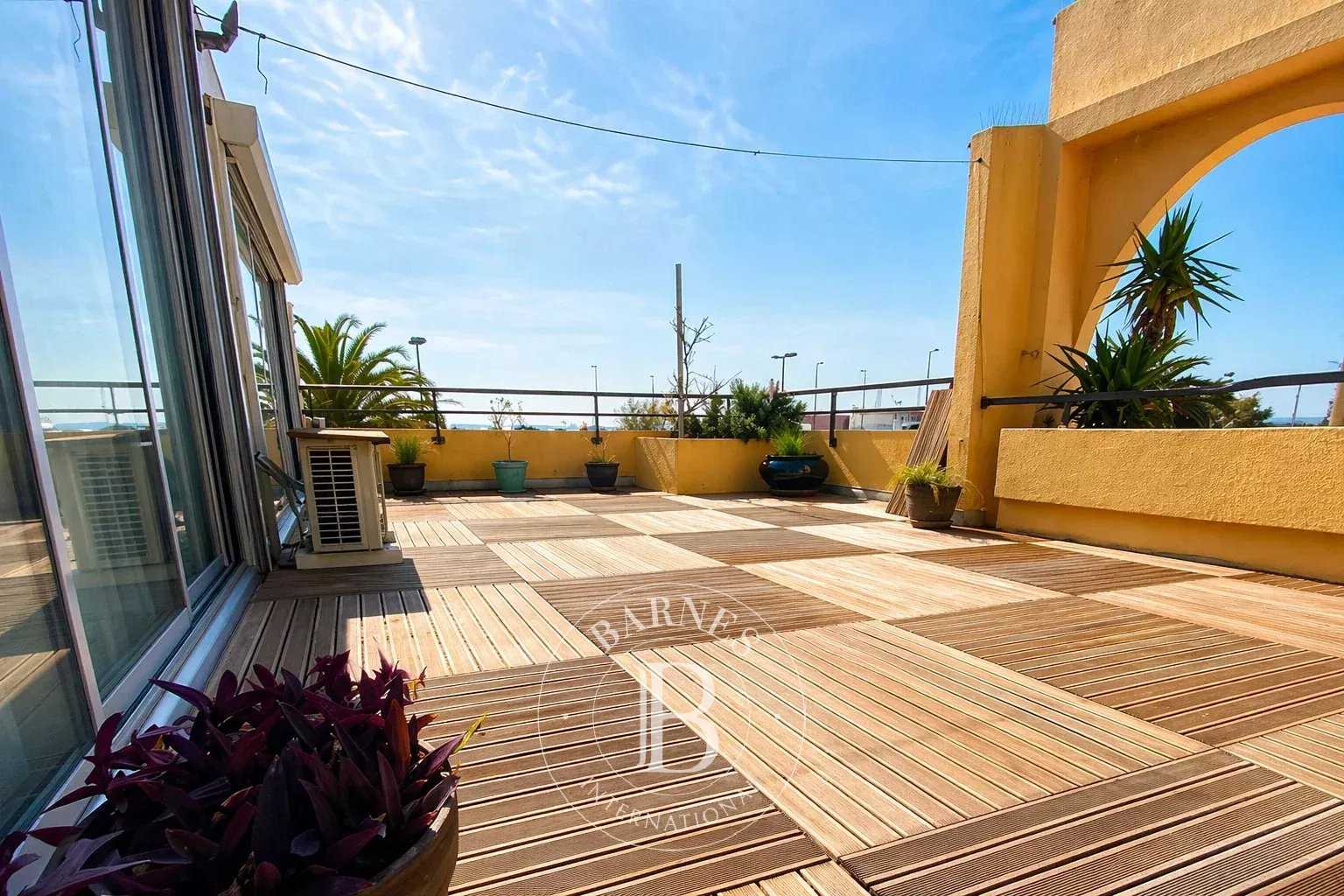 Appartement Sète  -  ref 86935984 (picture 1)