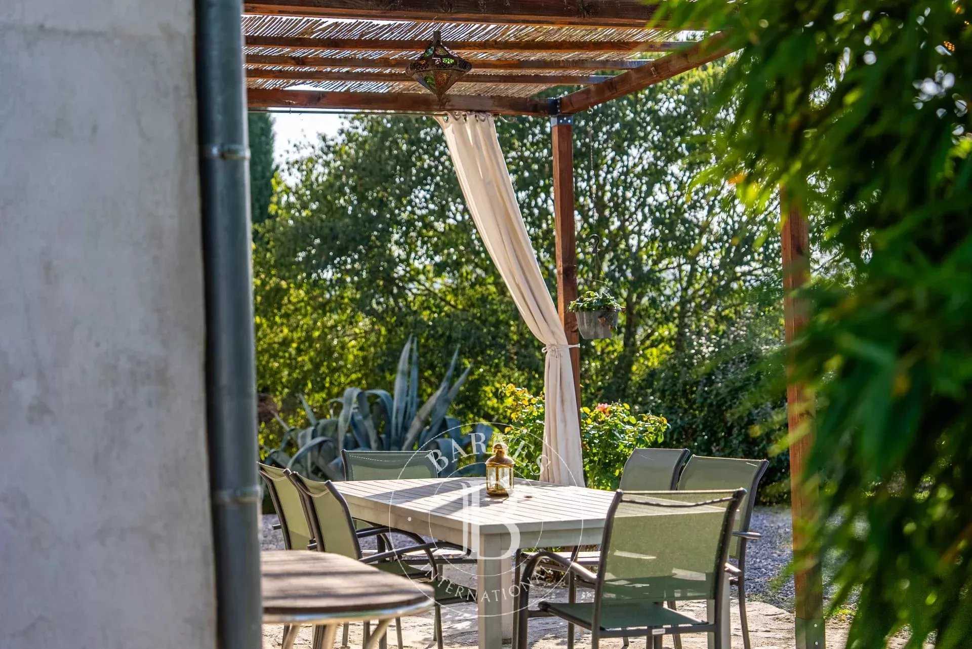 Maison de village Pompignan  -  ref 85760018 (picture 1)