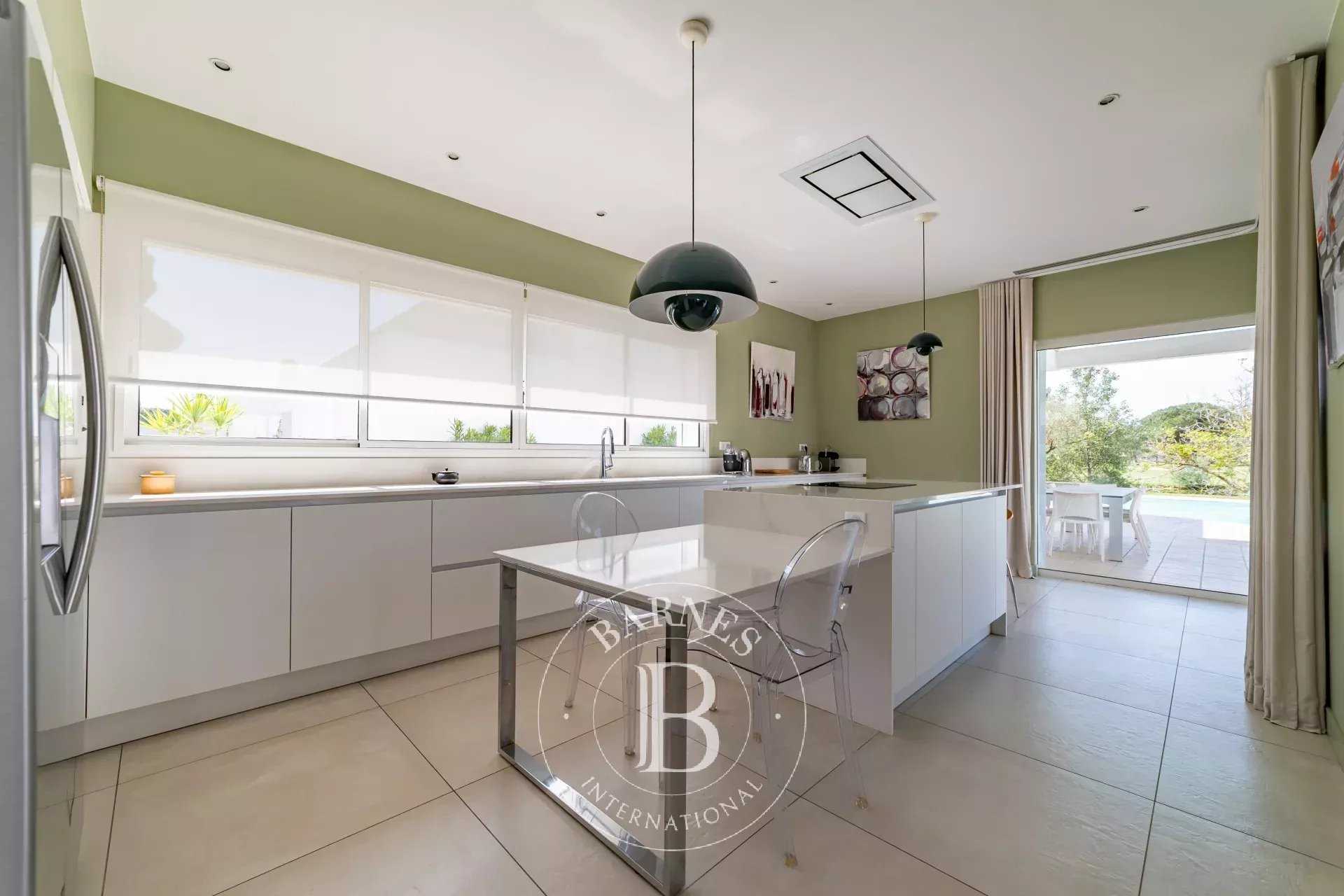 Villa La Grande-Motte  -  ref 86937406 (picture 3)