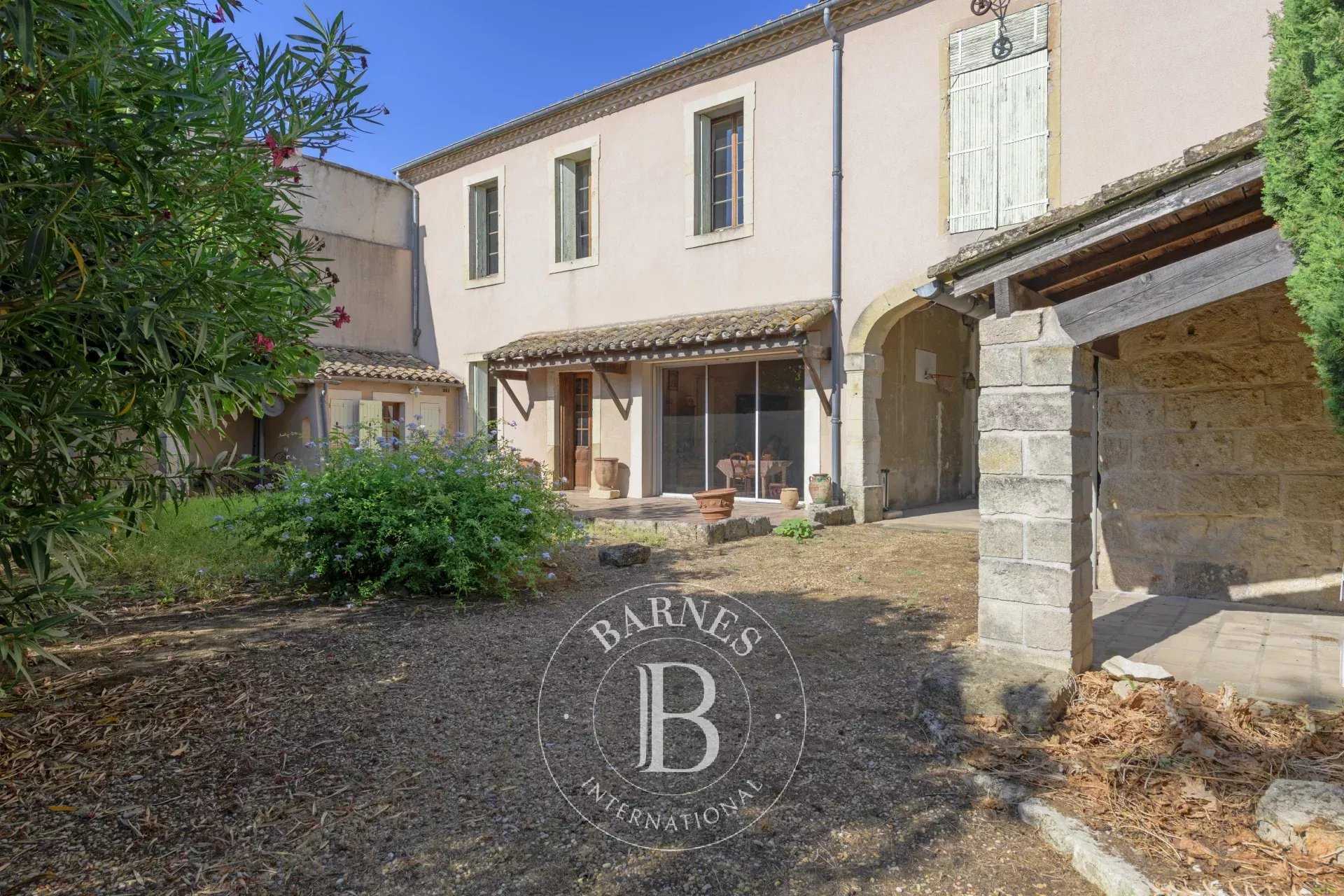 Casa de pueblo Nîmes  -  ref 85775728 (picture 2)