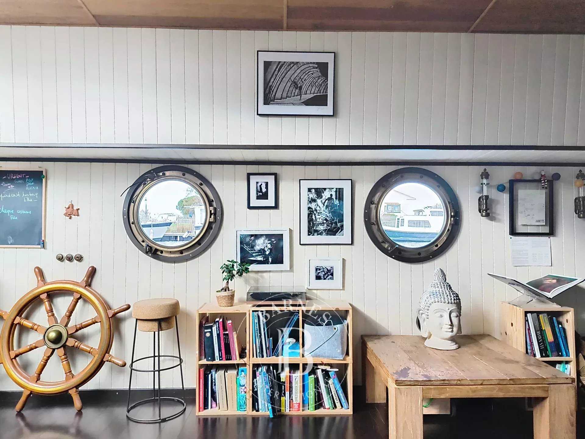 Péniche Aigues-Mortes  -  ref 86514370 (picture 2)