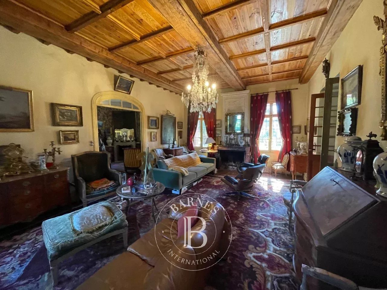 Perpignan  - Property 7 Bedrooms - picture 6