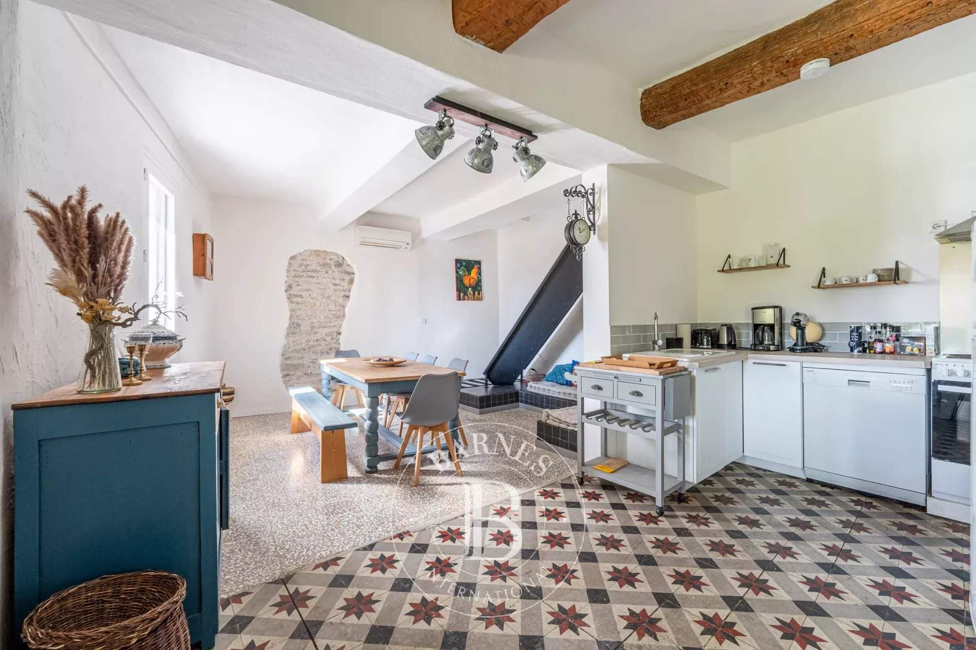 Quissac  - Property 19 Bedrooms - picture 16