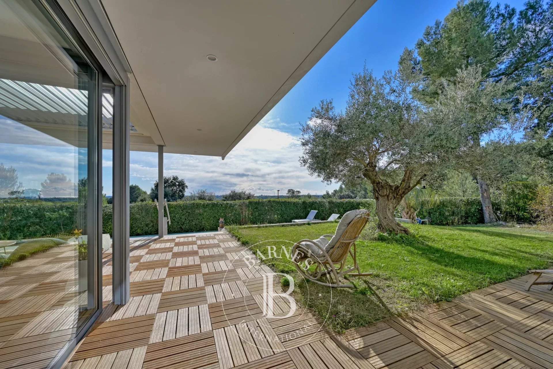 Montpellier  - Maison 5 Pi&egrave;ces 2 Chambres - picture 7