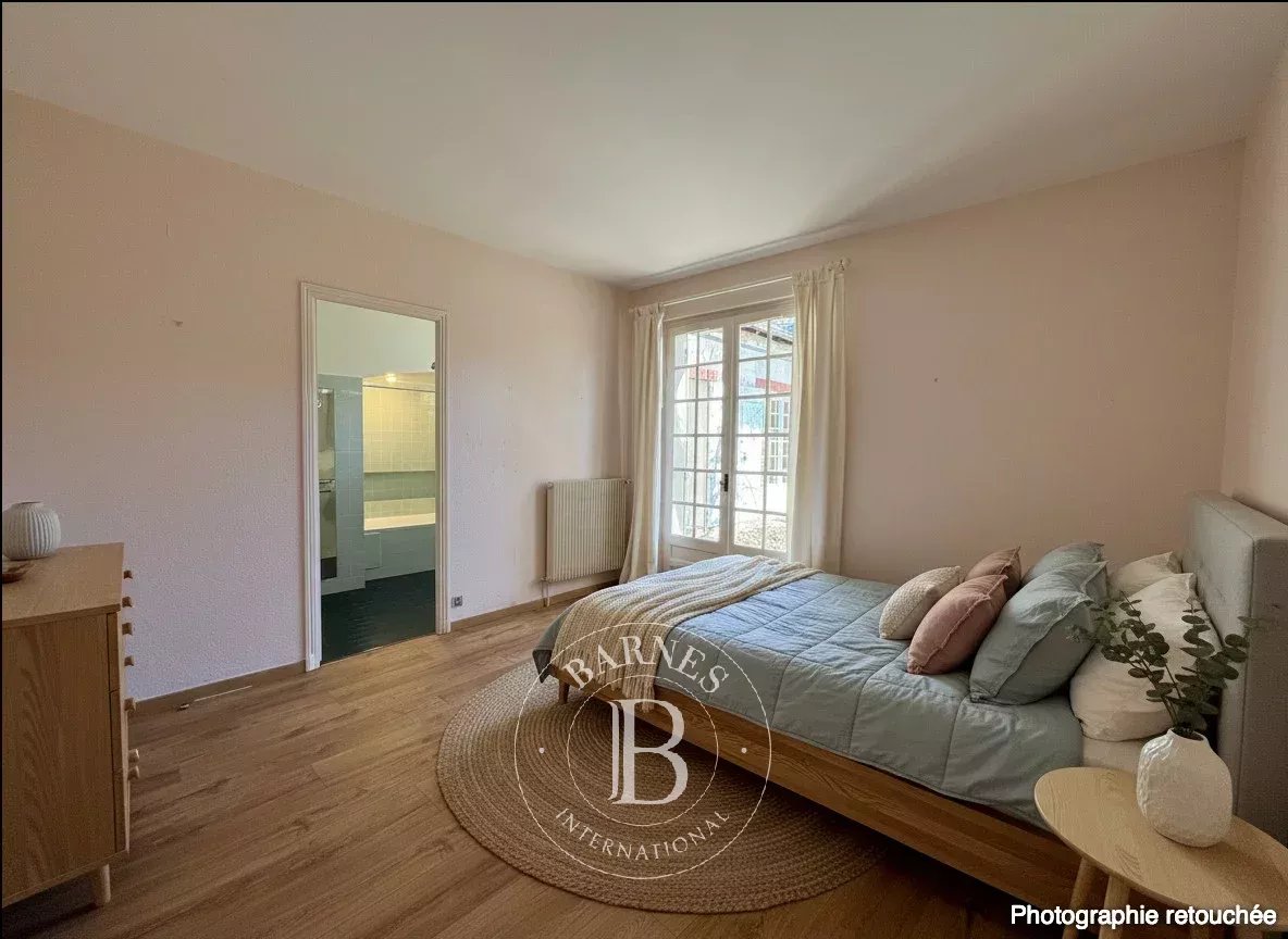 Saint-Clément-de-Rivière  - Maison 7 Pi&egrave;ces 4 Chambres - picture 15