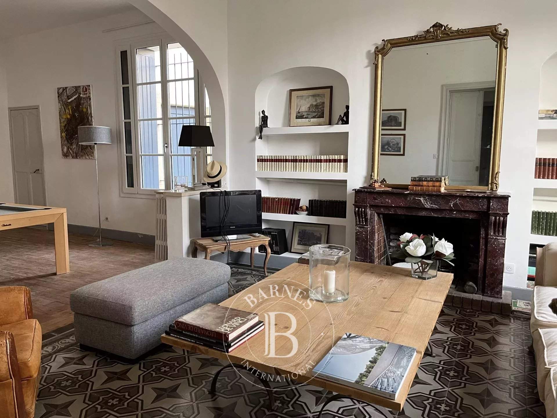 Nîmes  - Maison 10 Pi&egrave;ces 6 Chambres - picture 5