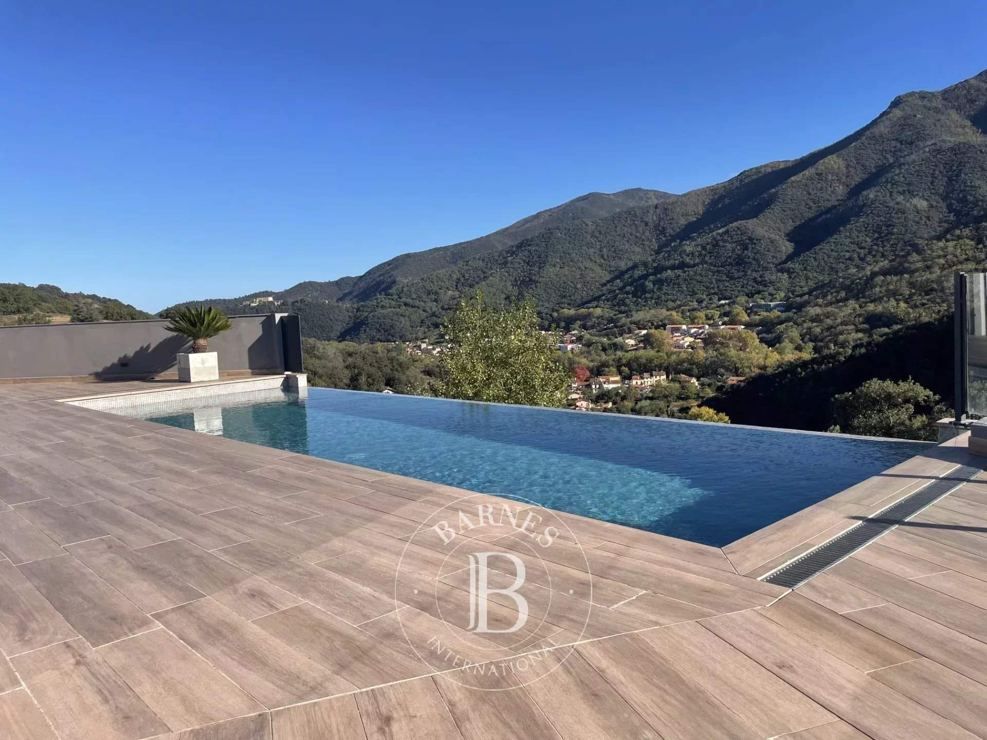 Arles-sur-Tech  - House 6 Bedrooms - picture 3